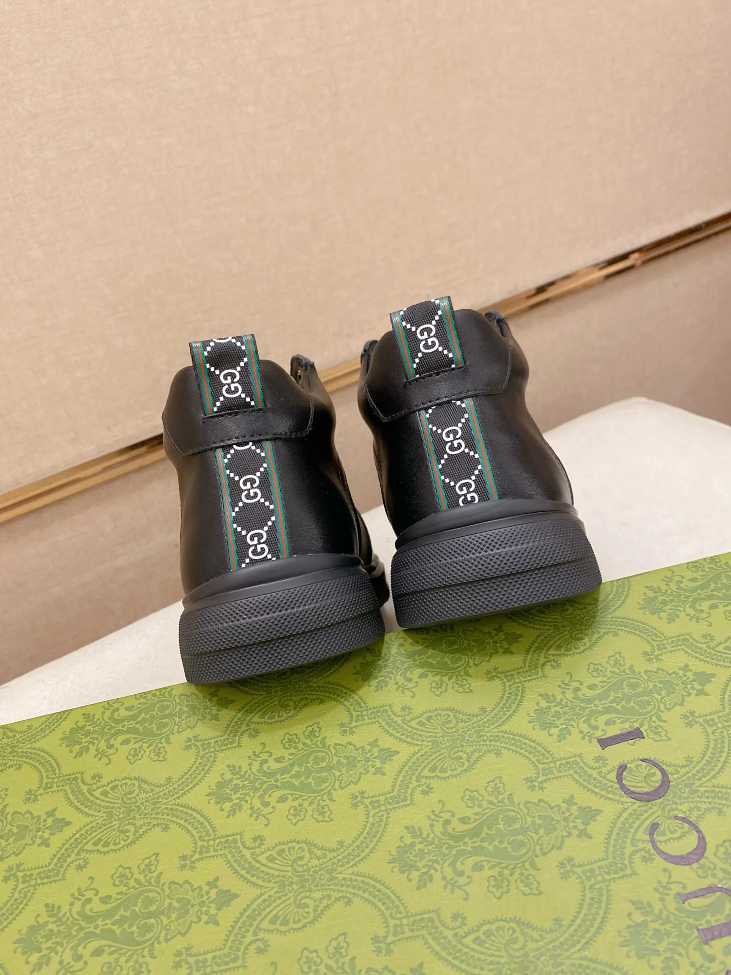 Кроссовки Мужские Gucci 1132341