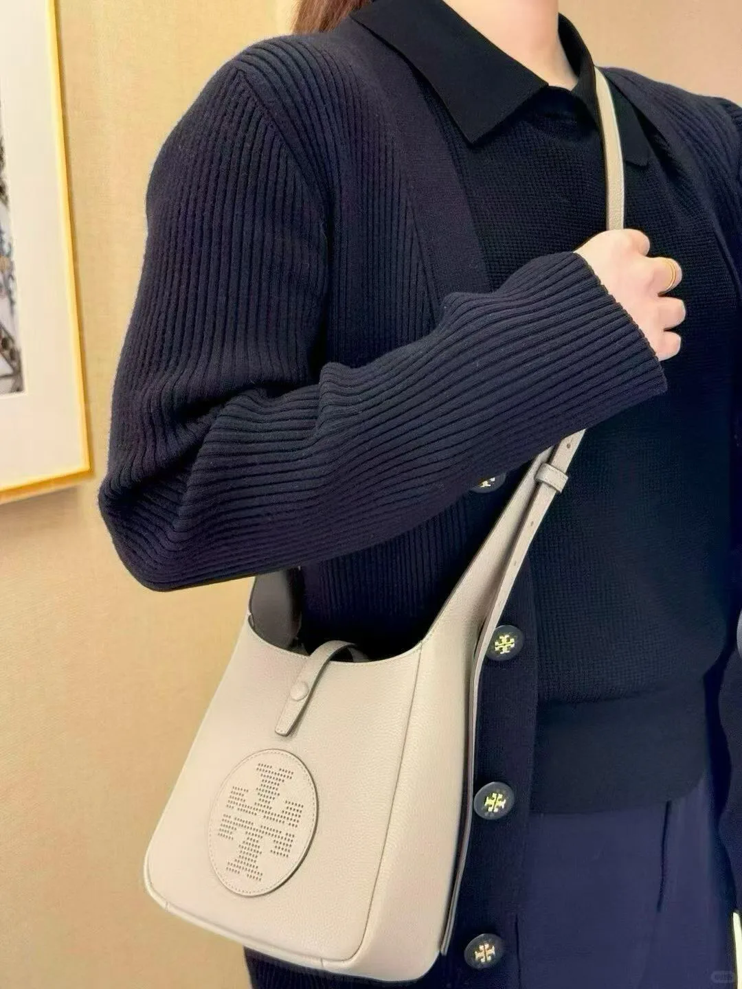 Сумки На Ремне Женские Tory Burch 13151403