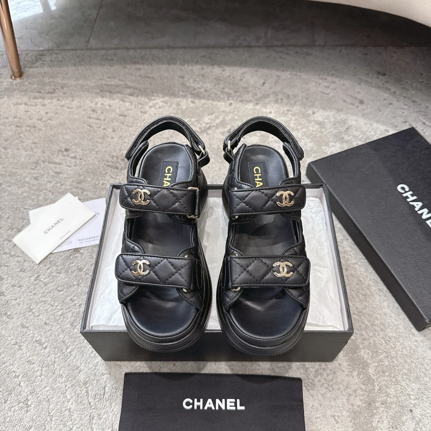 Босоножки Женские Chanel 17572327