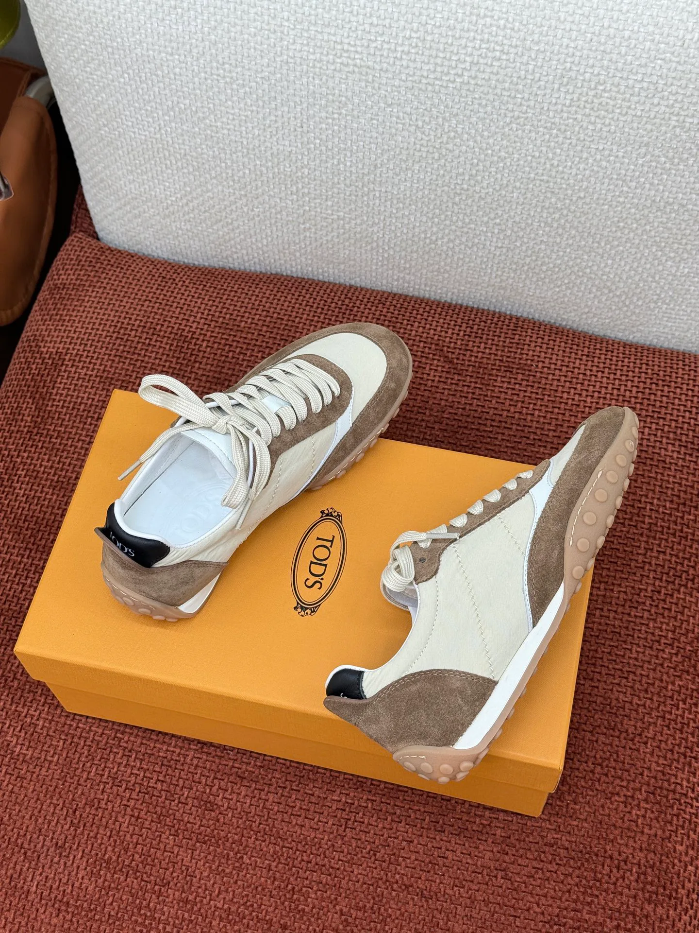Кроссовки Женские Tod's 18341957