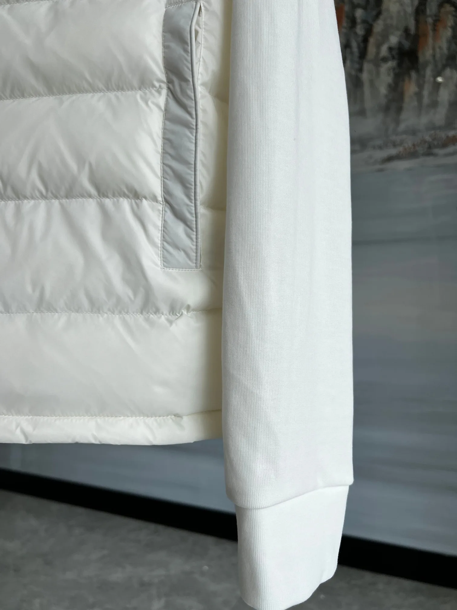 Куртки И Пуховики Женские Moncler 4022710