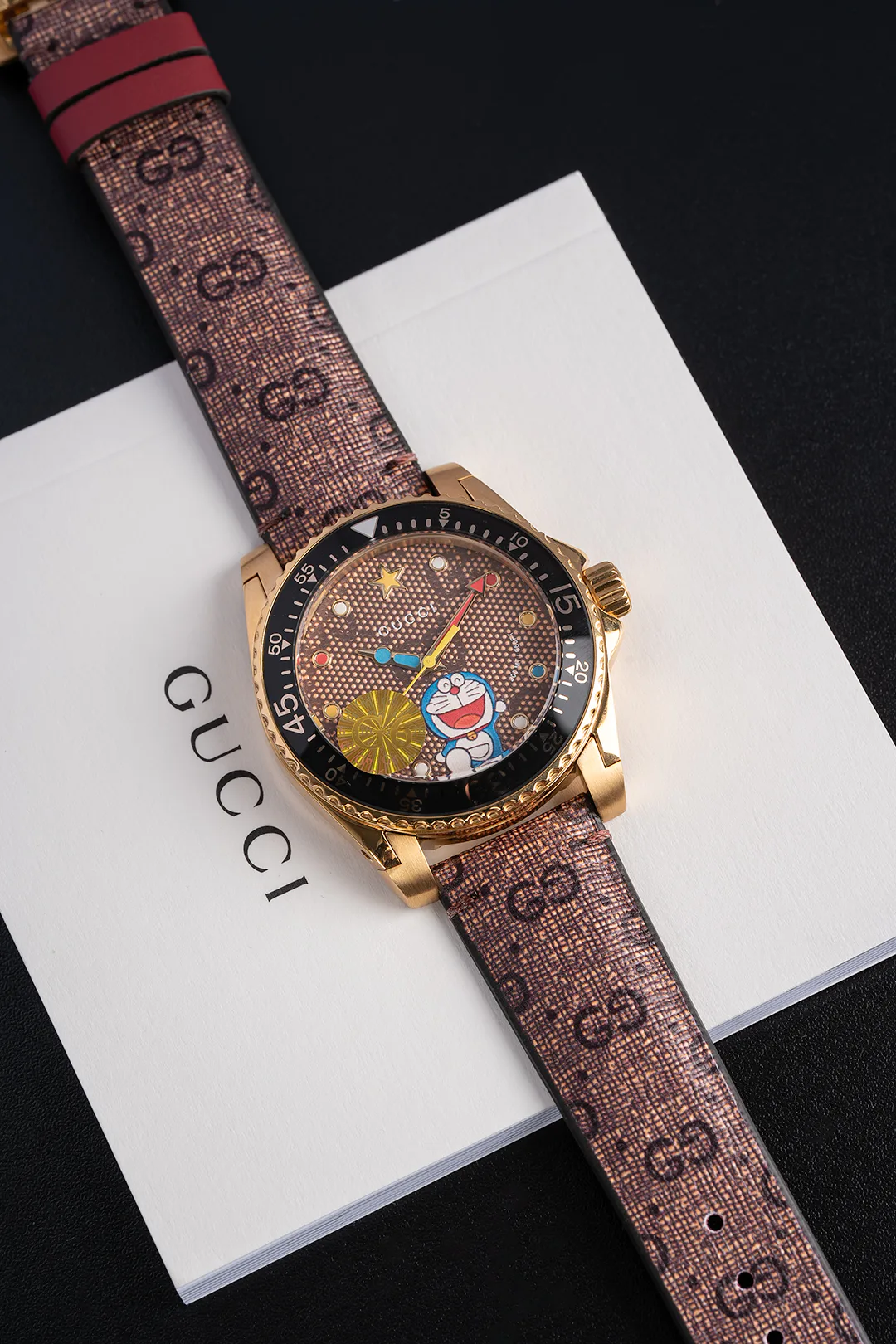 Часы Женские Gucci 11906694