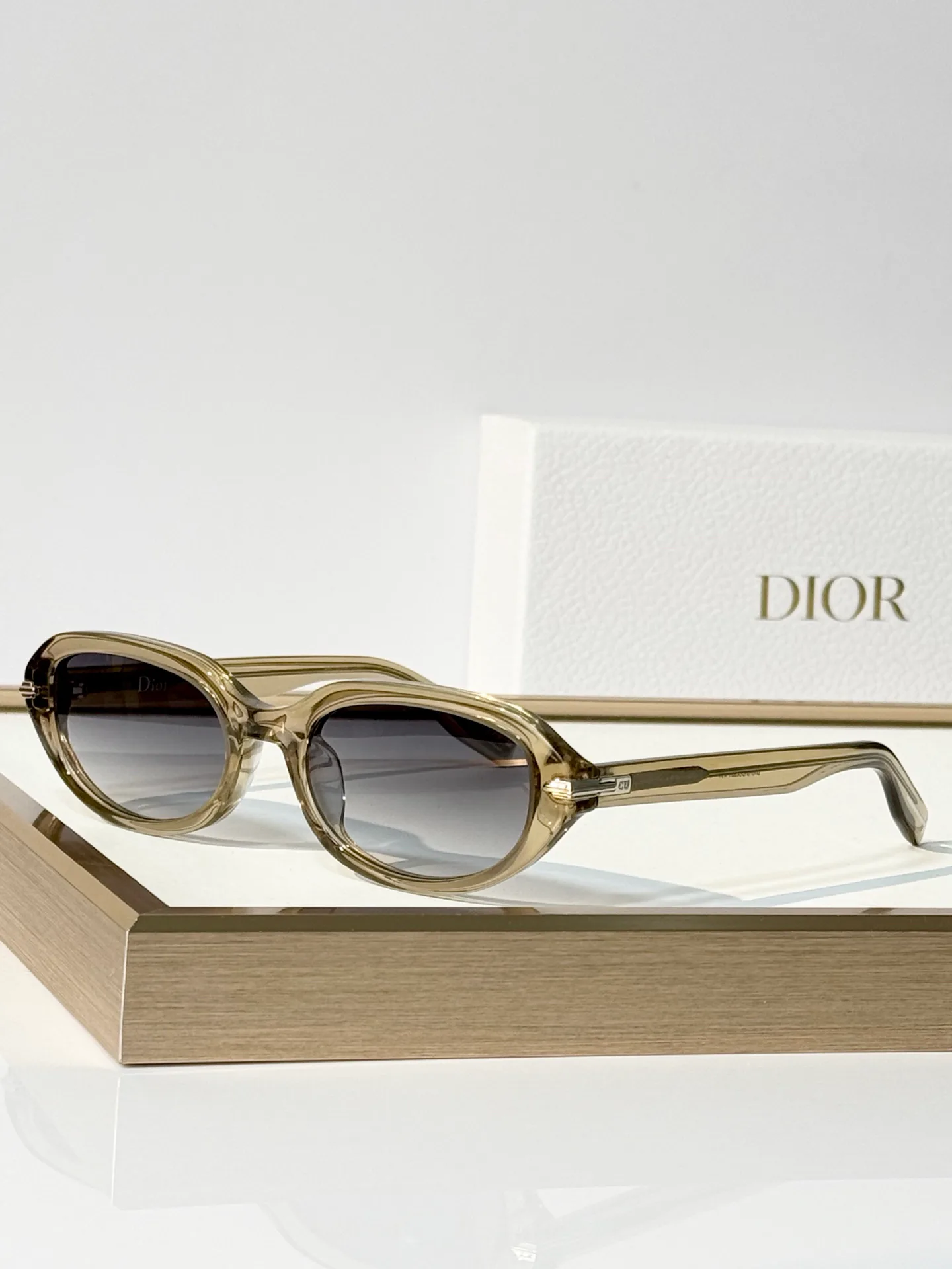 Очки Christian Dior 18239258
