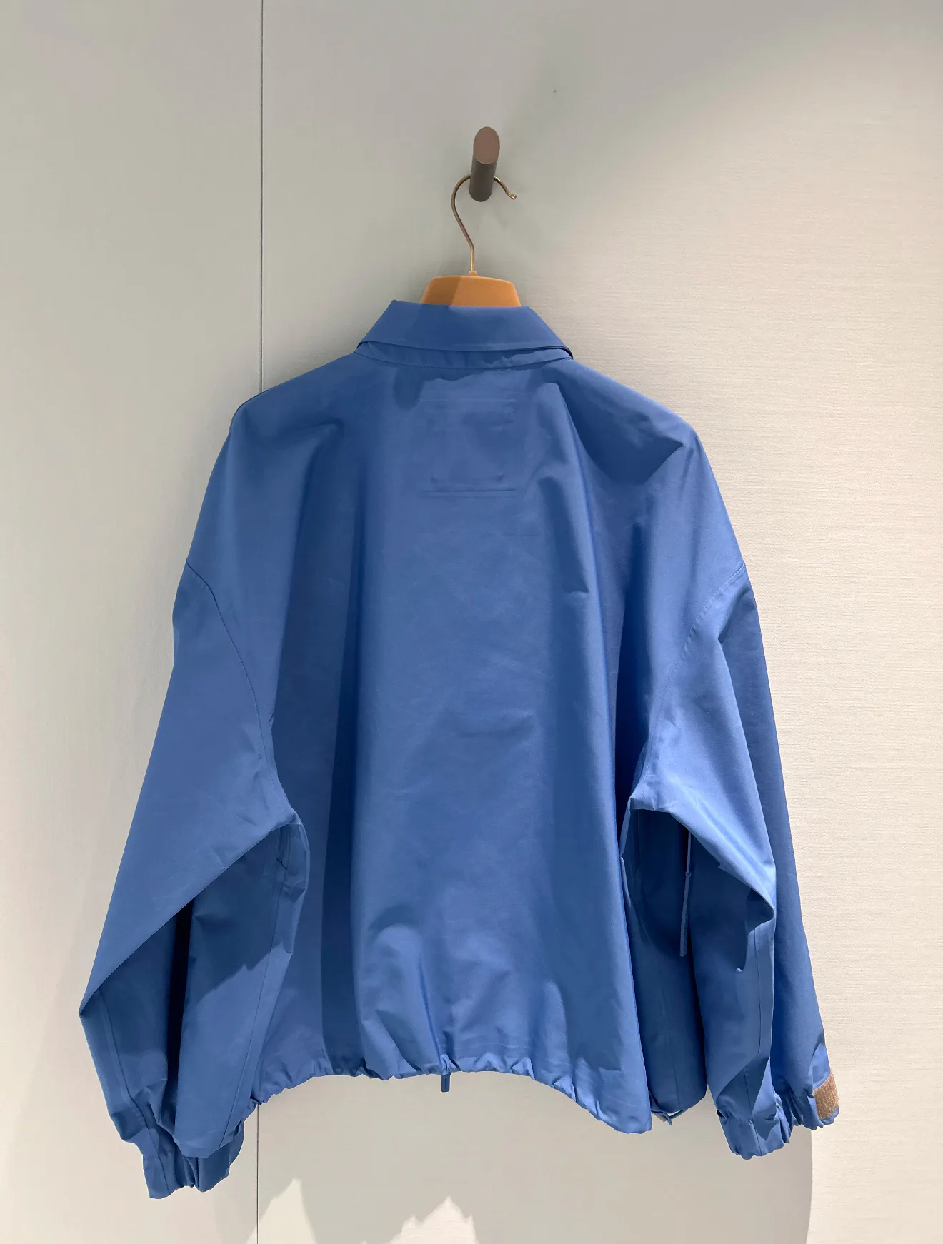 Куртки И Пуховики Женские Miu Miu 11339837