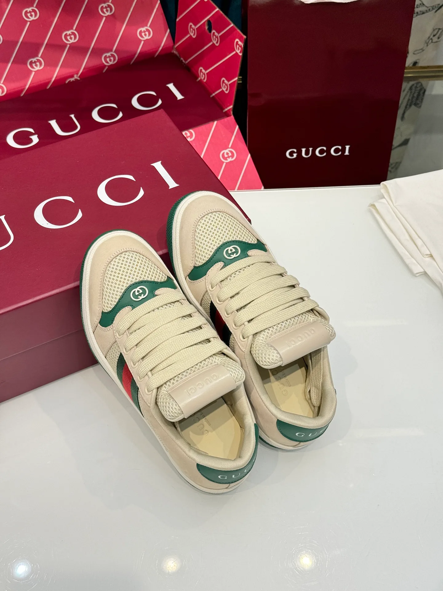 Кроссовки Женские Gucci 17946878