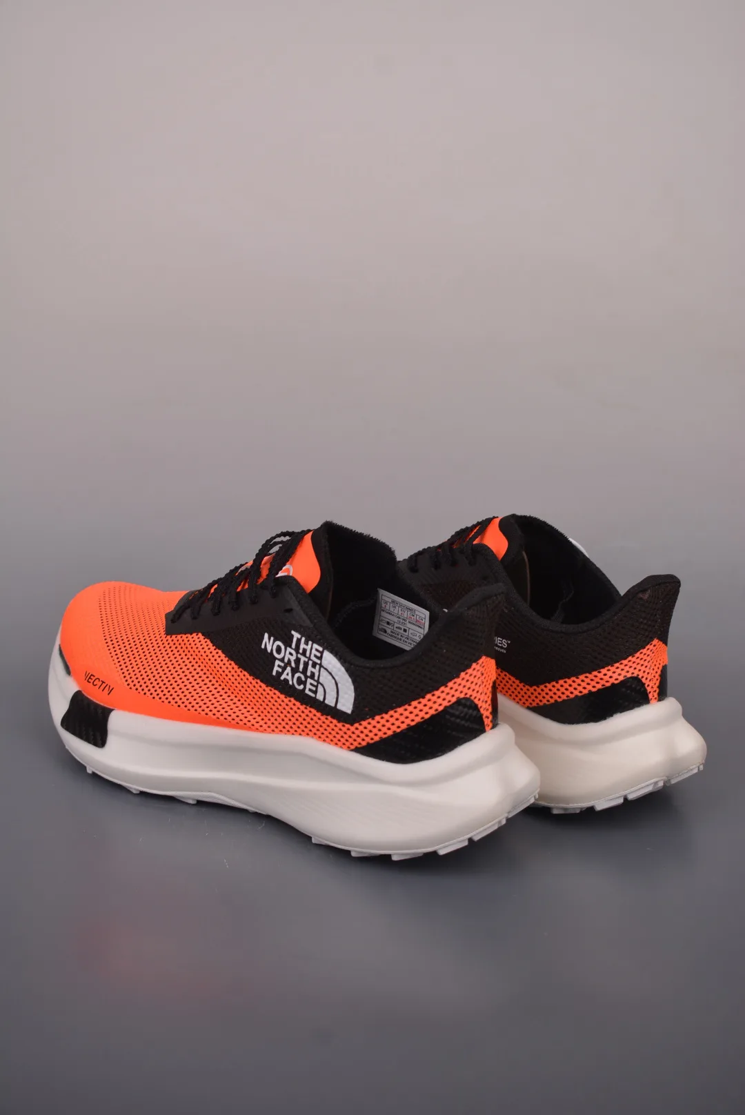 Кроссовки Женские The North Face 17576762