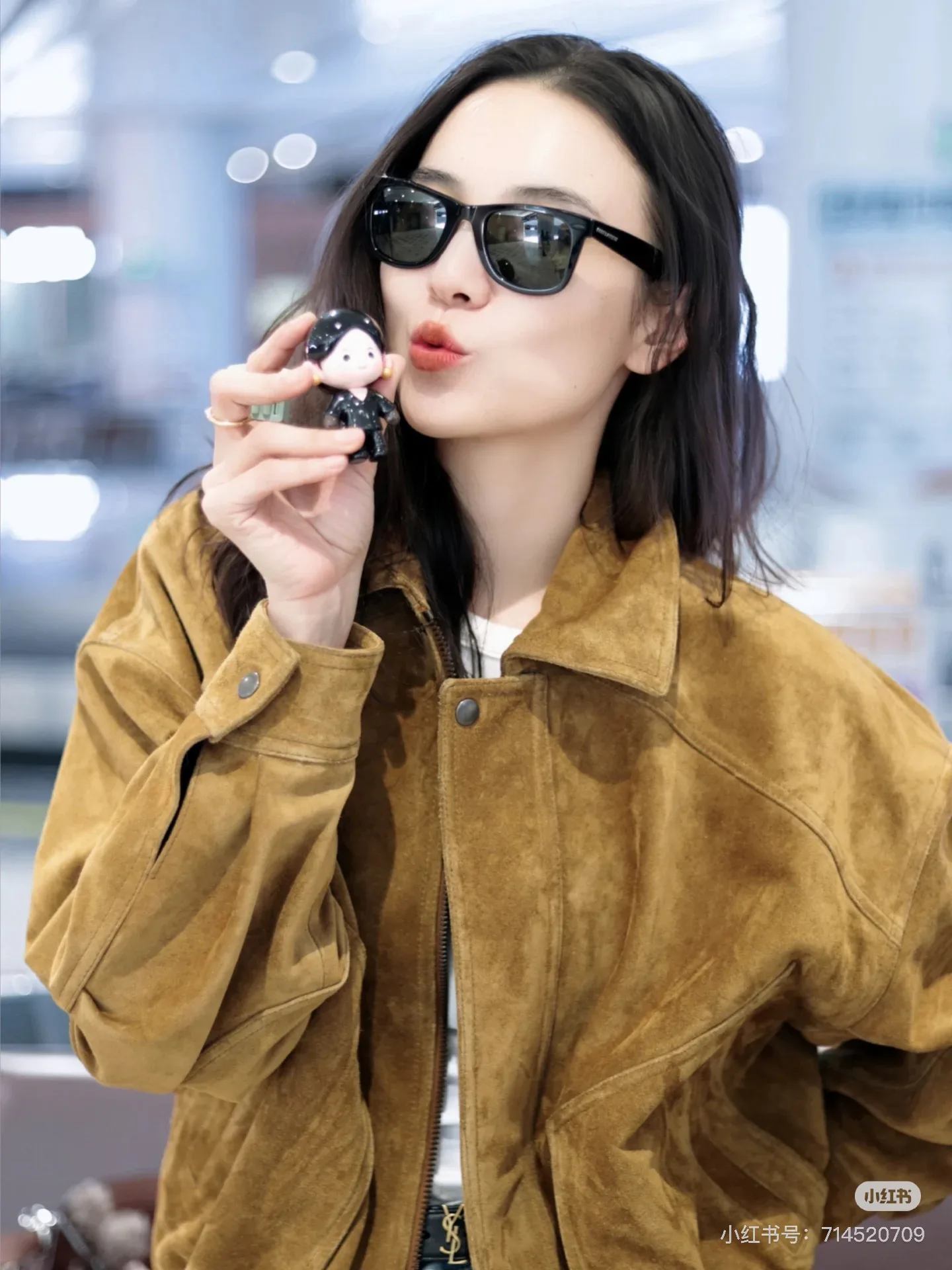 Кожаные Куртки И Дублёнки Женские Saint Laurent 10624713