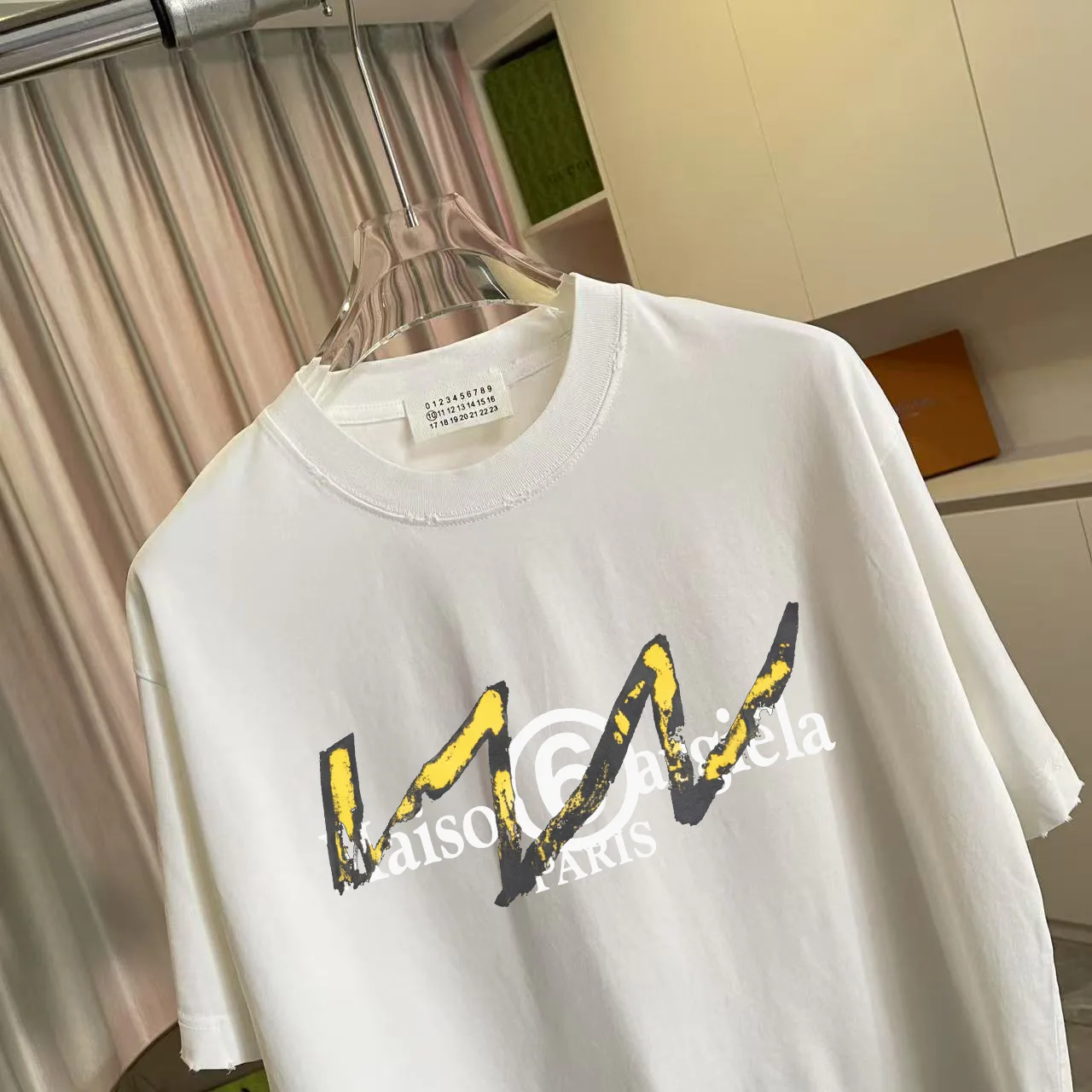 Футболки Женские Maison Margiela 9352397