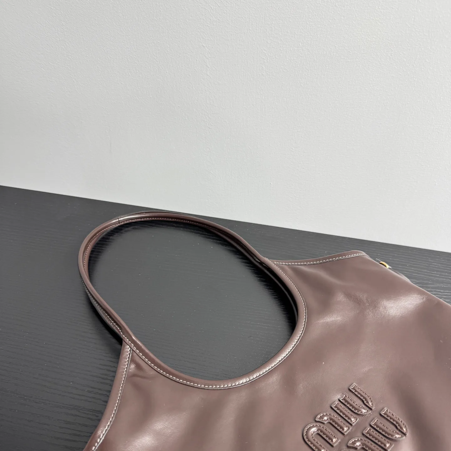 Классические Сумки Женские Miu Miu 10105137