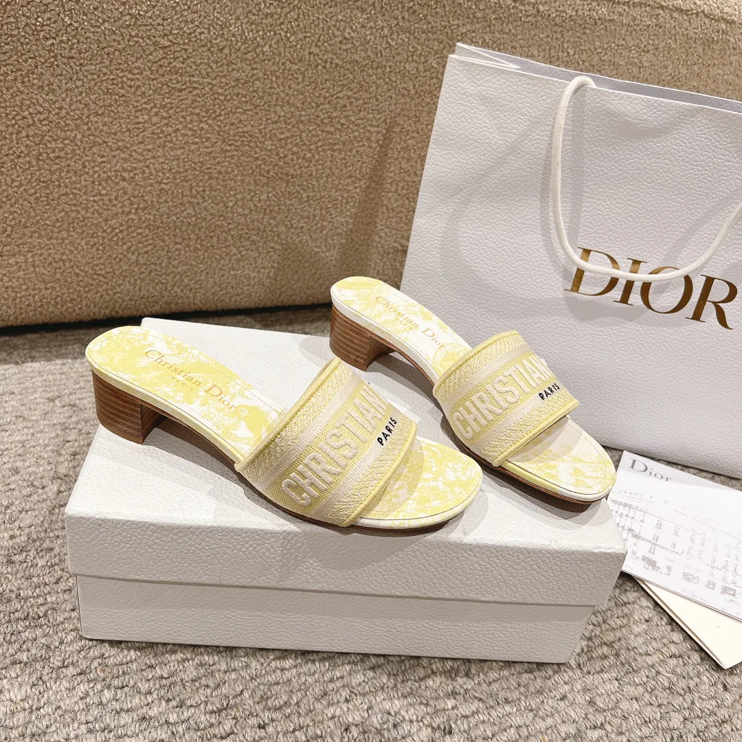 Туфли Женские Christian Dior 11599986
