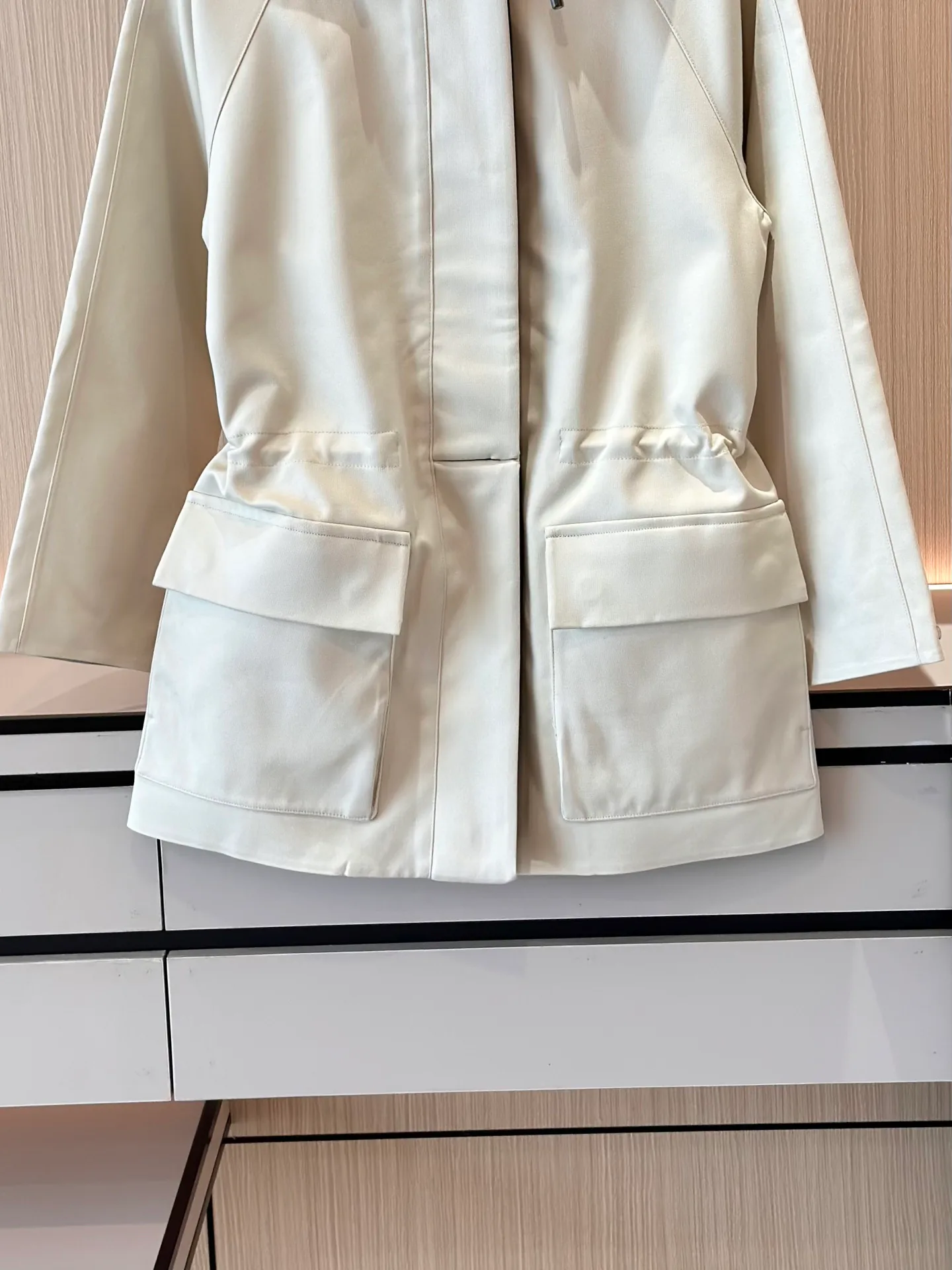 Куртки И Пуховики Женские Loro Piana 18197641