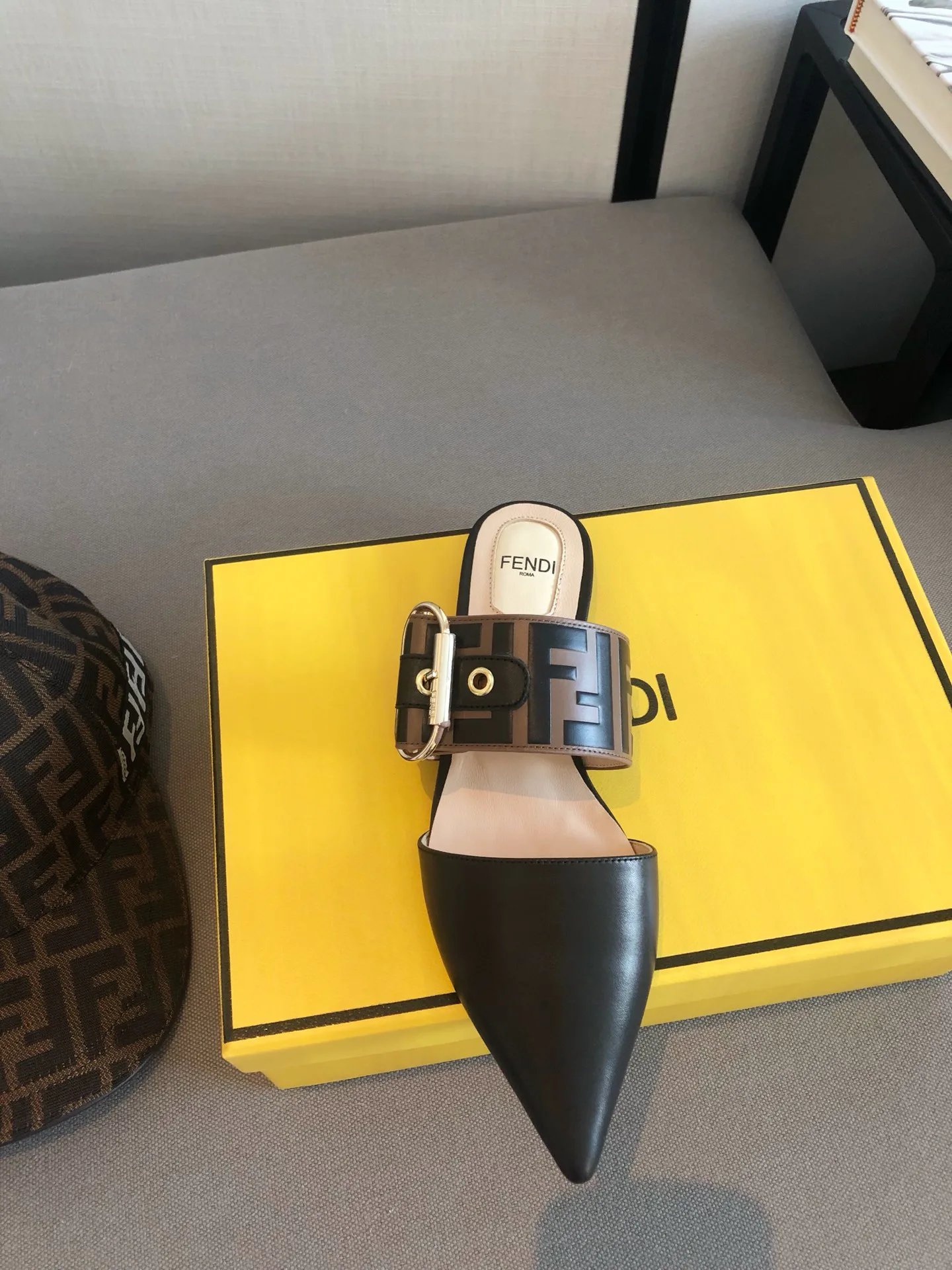 Туфли Женские Fendi 11400