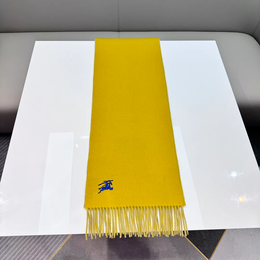 Шарфы Burberry 1120