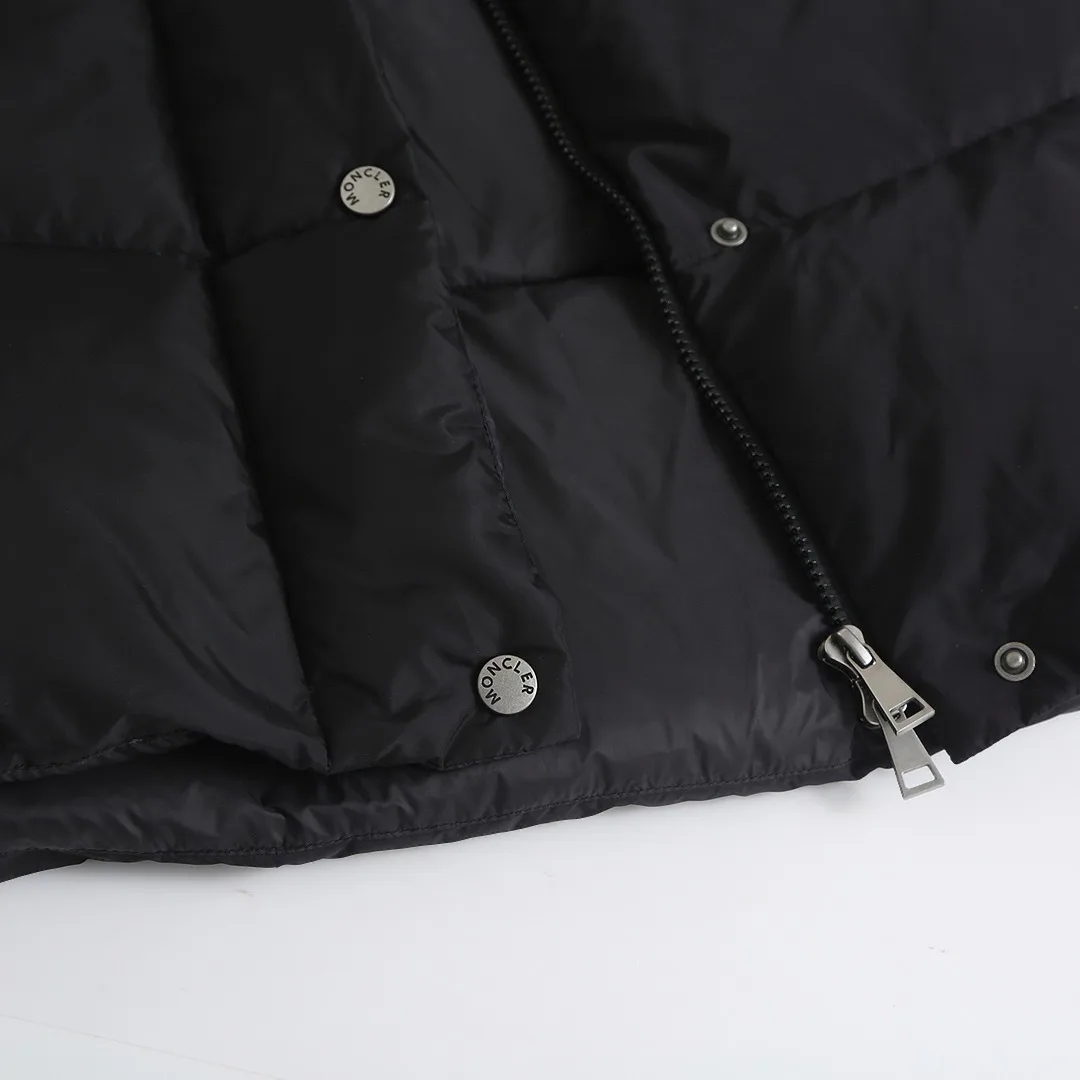 Жилеты Женские Moncler 18347402