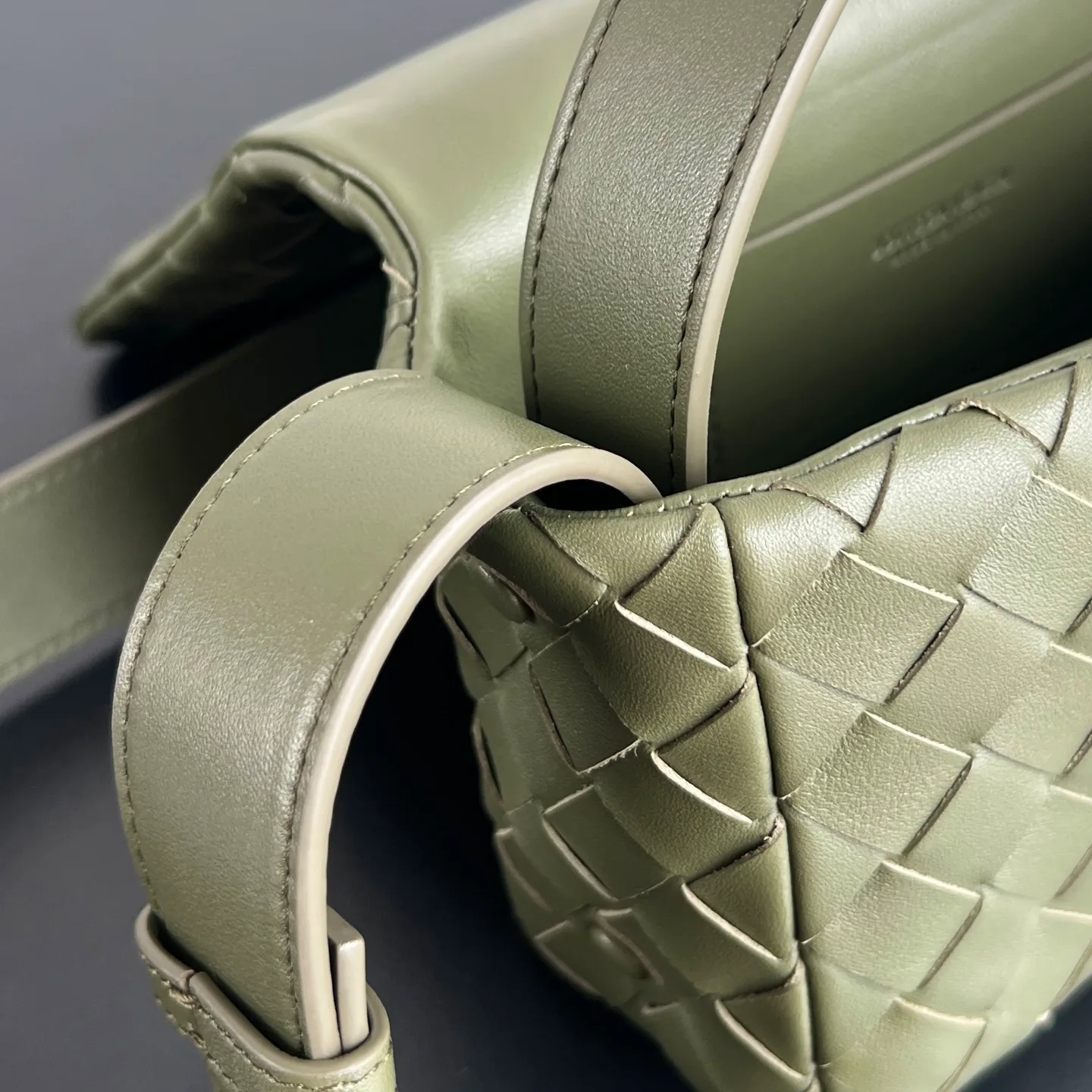 Классические Сумки Женские Bottega Veneta 13306147