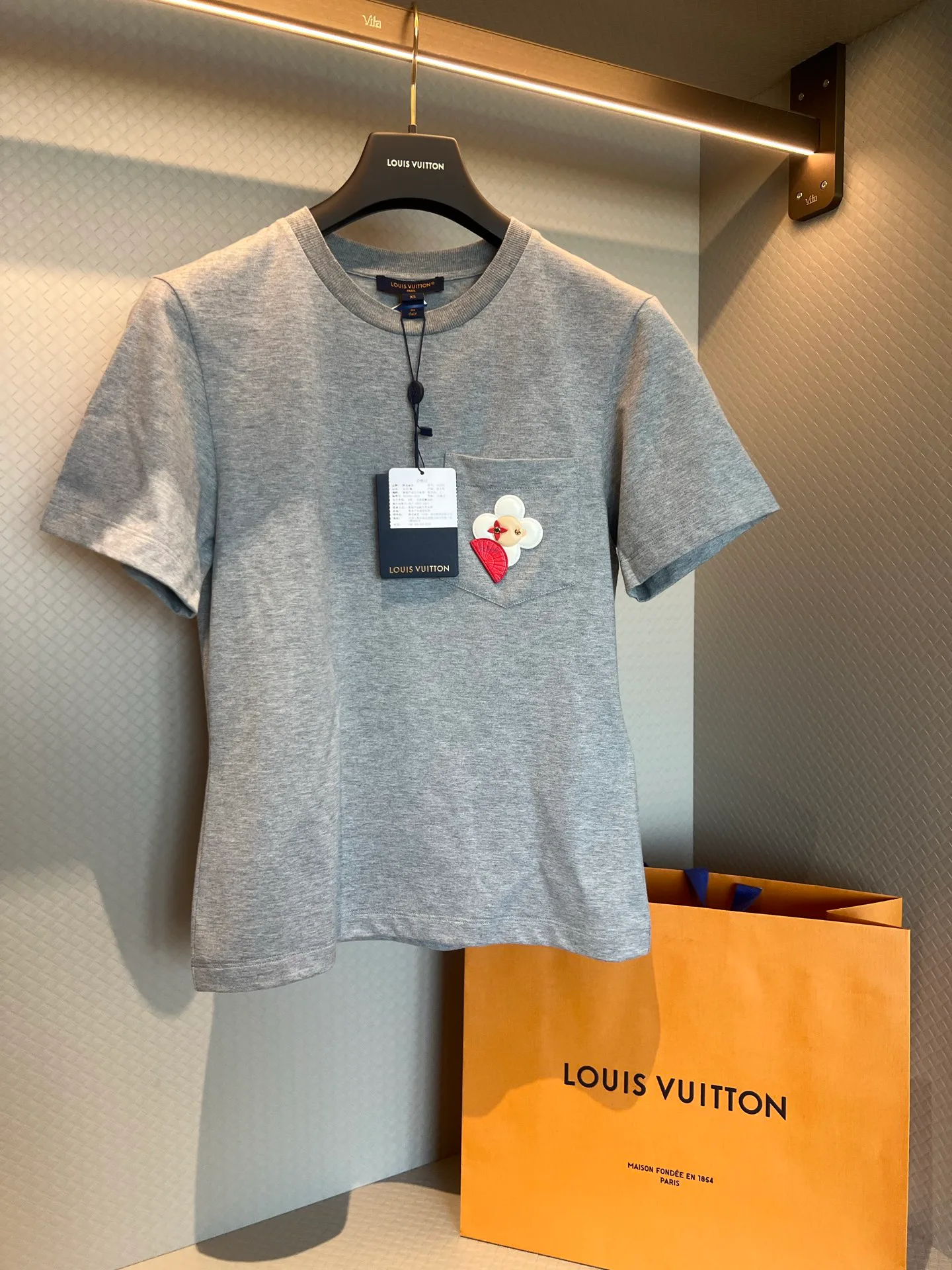 Футболки Женские Louis Vuitton 10464079