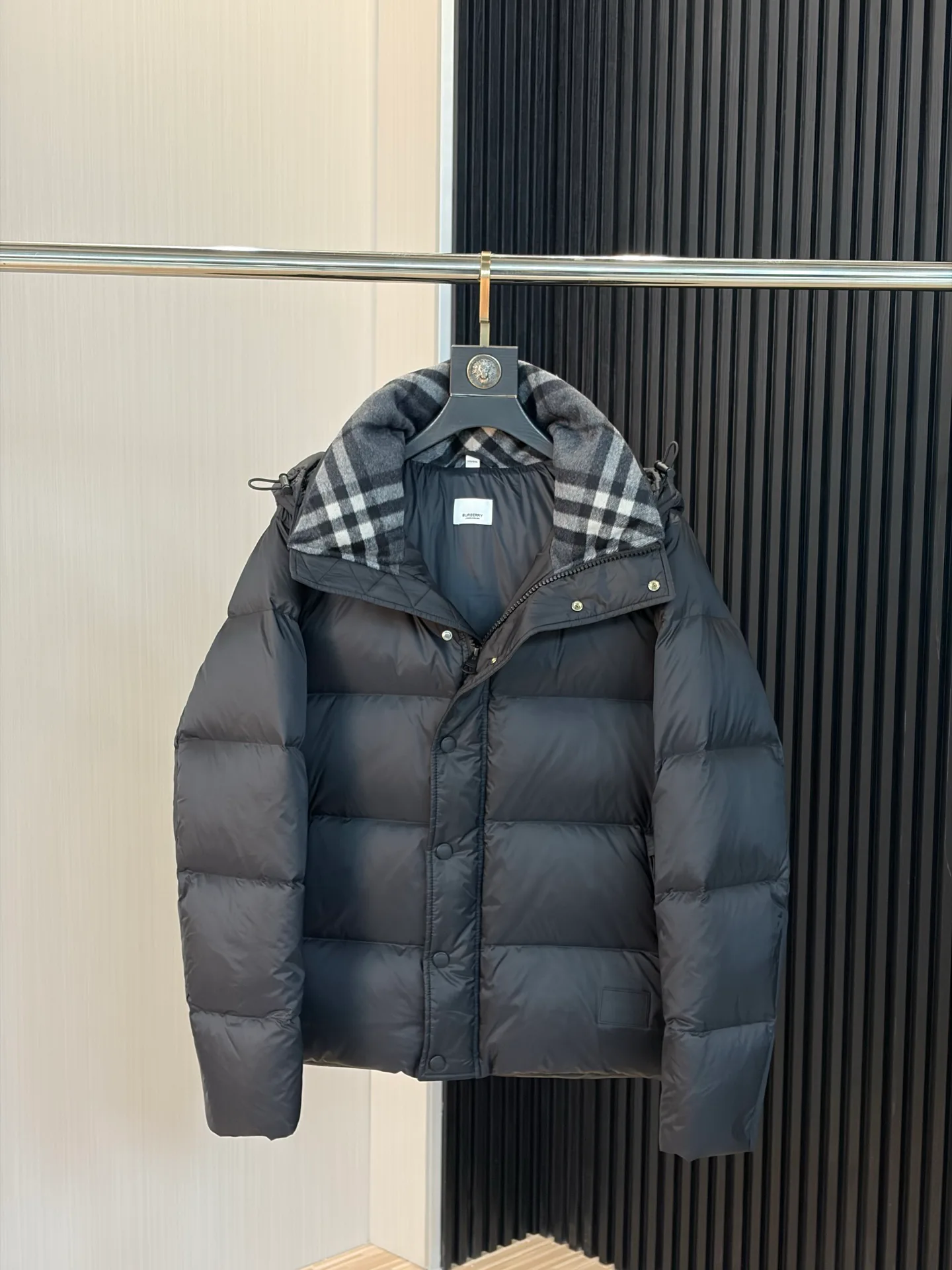 Куртки И Пуховики Женские Burberry 18706505