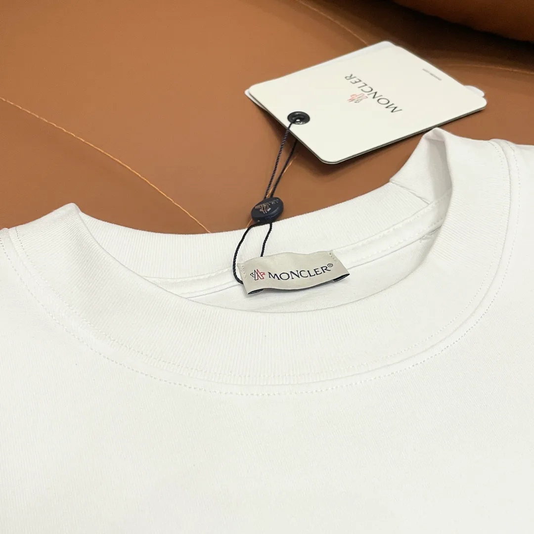 Футболки Женские Moncler 12538597