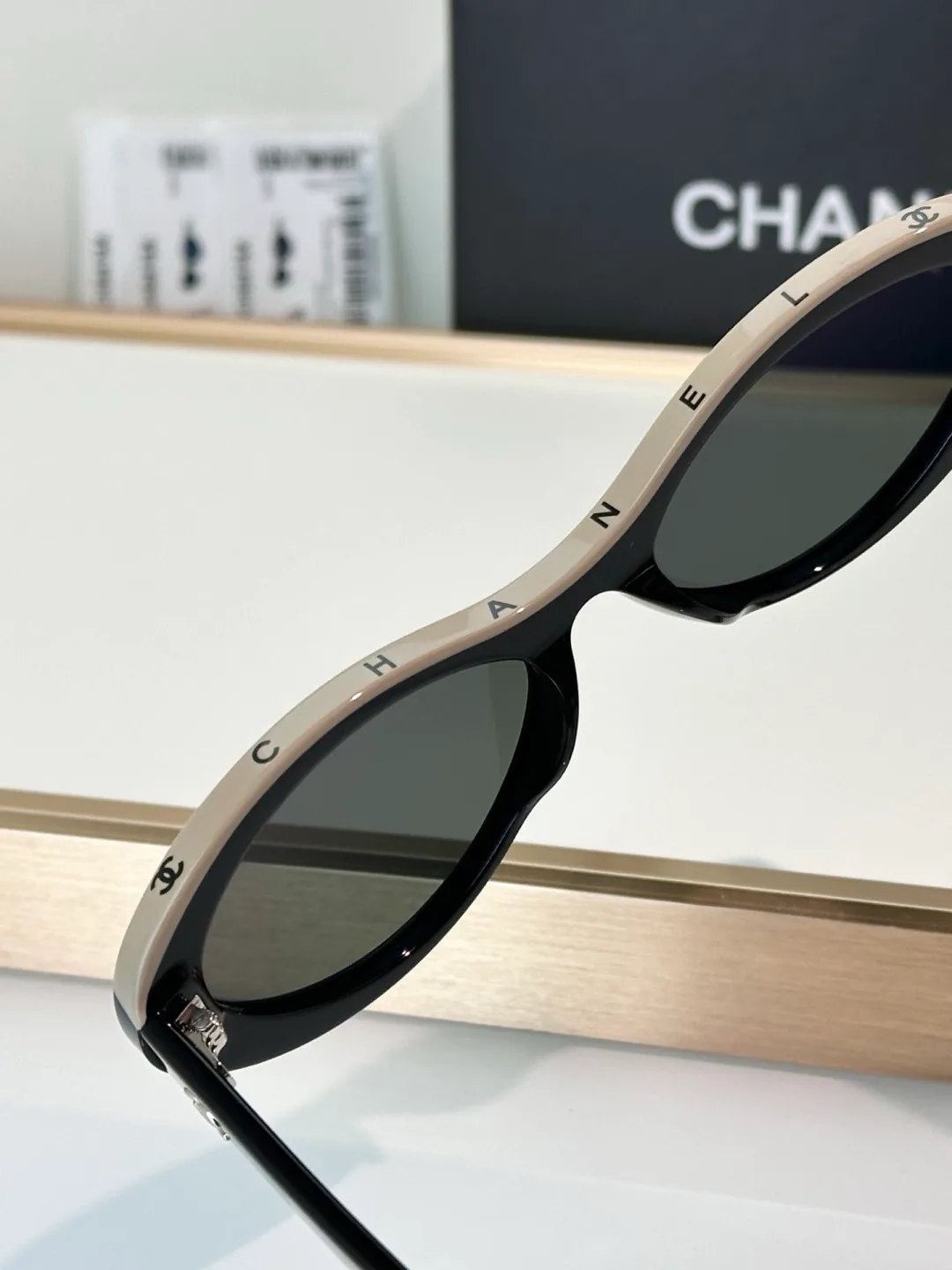 Очки Chanel 11431607