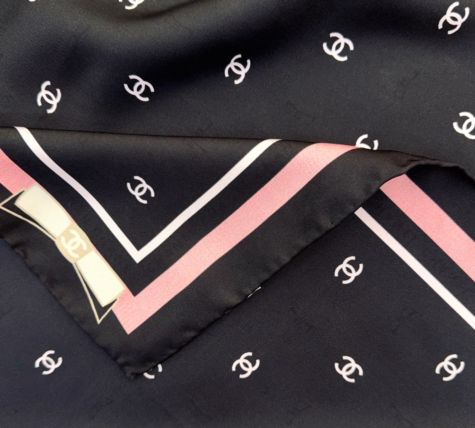 Платки Chanel 11501855