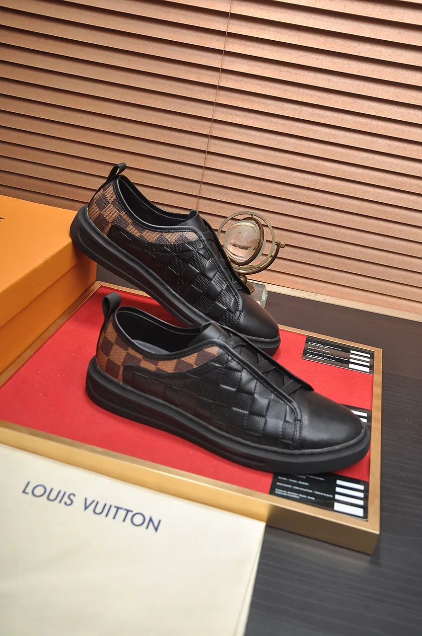 Кроссовки Мужские Louis Vuitton 1062400