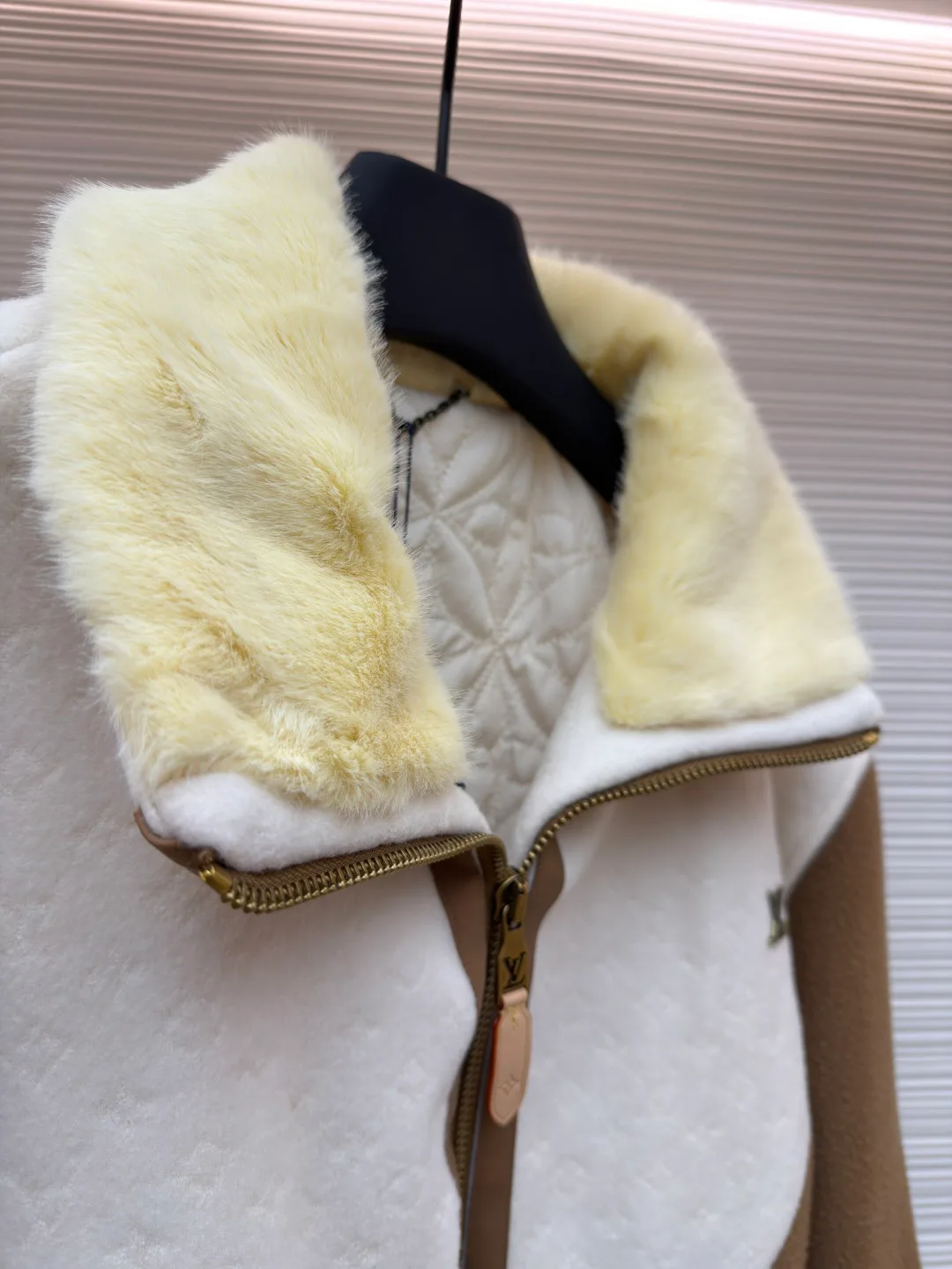 Куртки И Пуховики Мужские Louis Vuitton 7080105