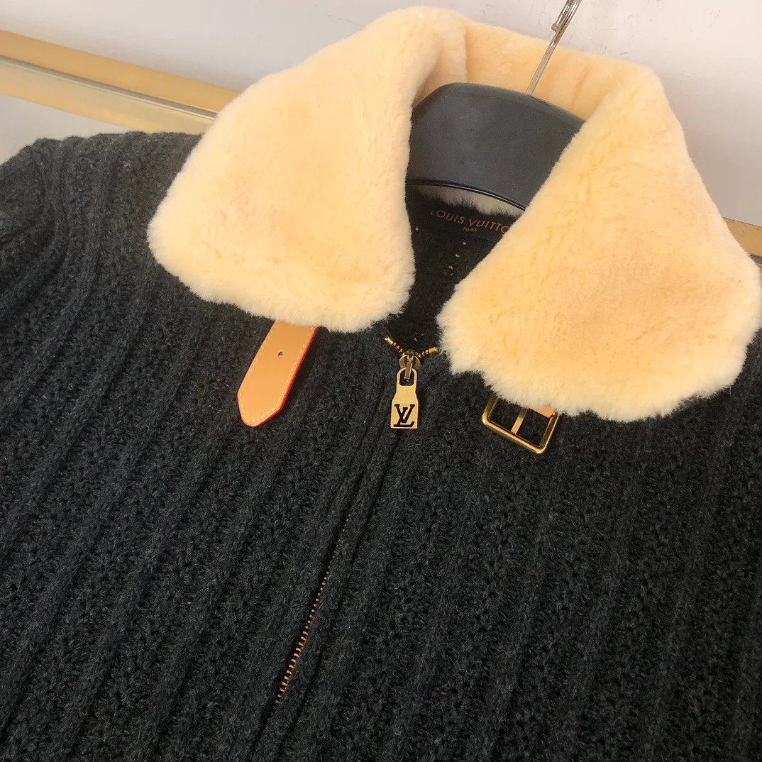 Кожаные Куртки И Дублёнки Женские Louis Vuitton 4211986