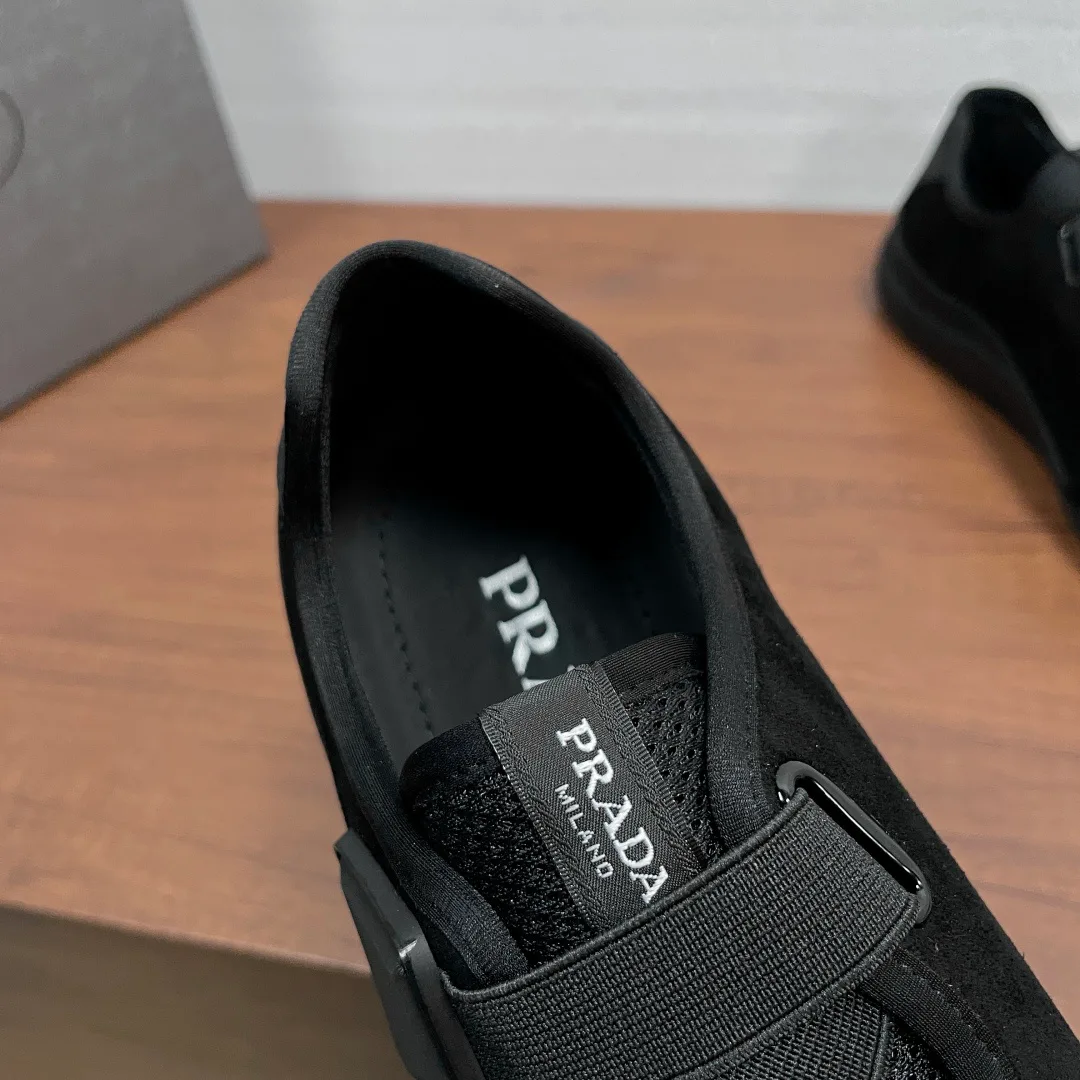 Кроссовки Мужские Prada 17298421