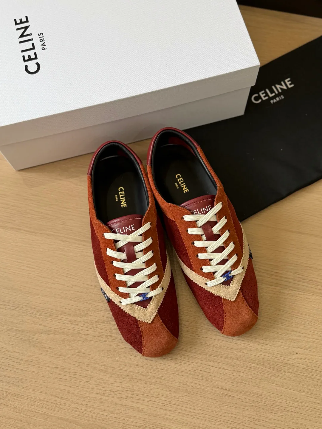 Кроссовки Женские Celine 18224055