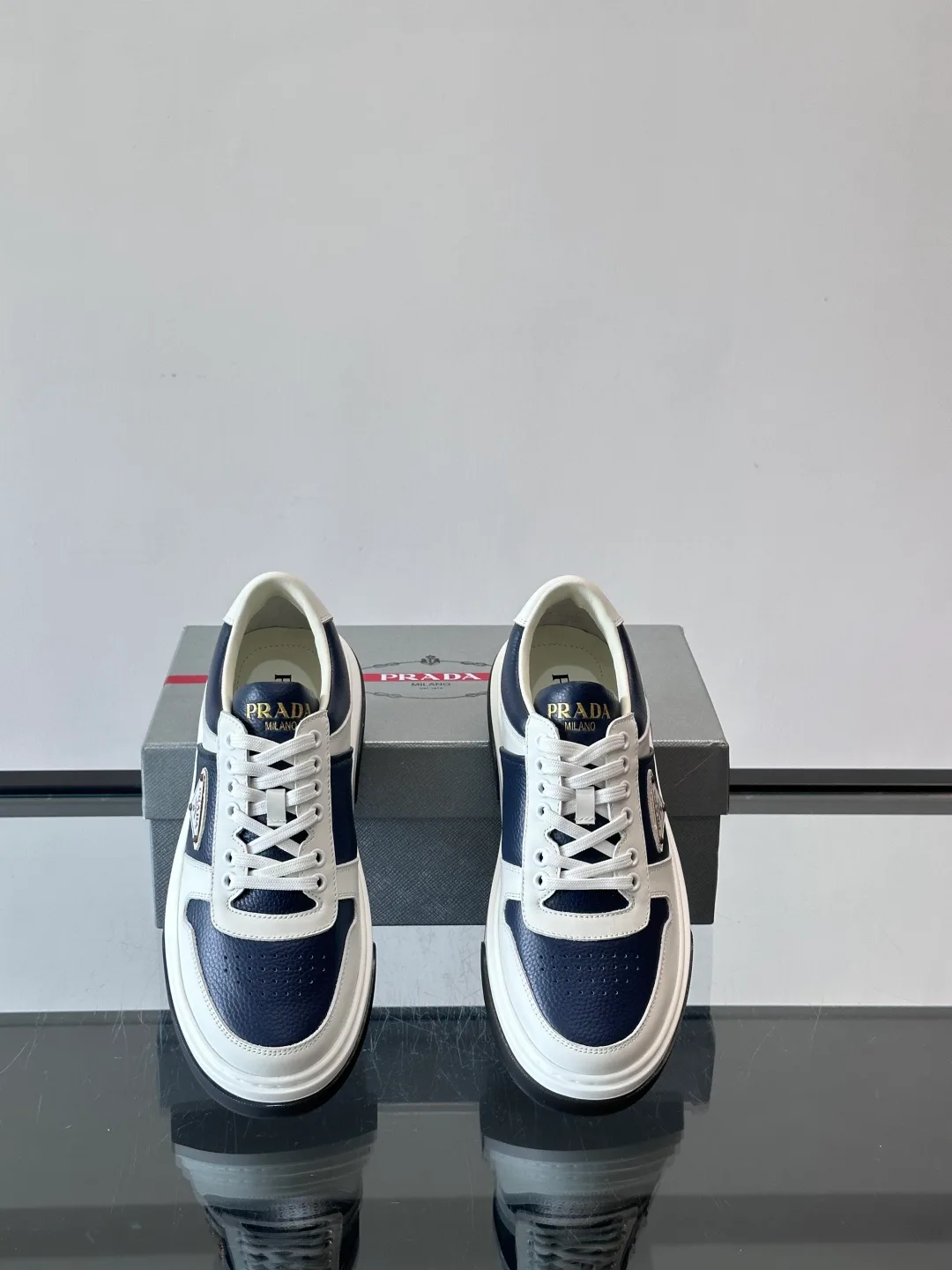 Кроссовки Мужские Prada 241807