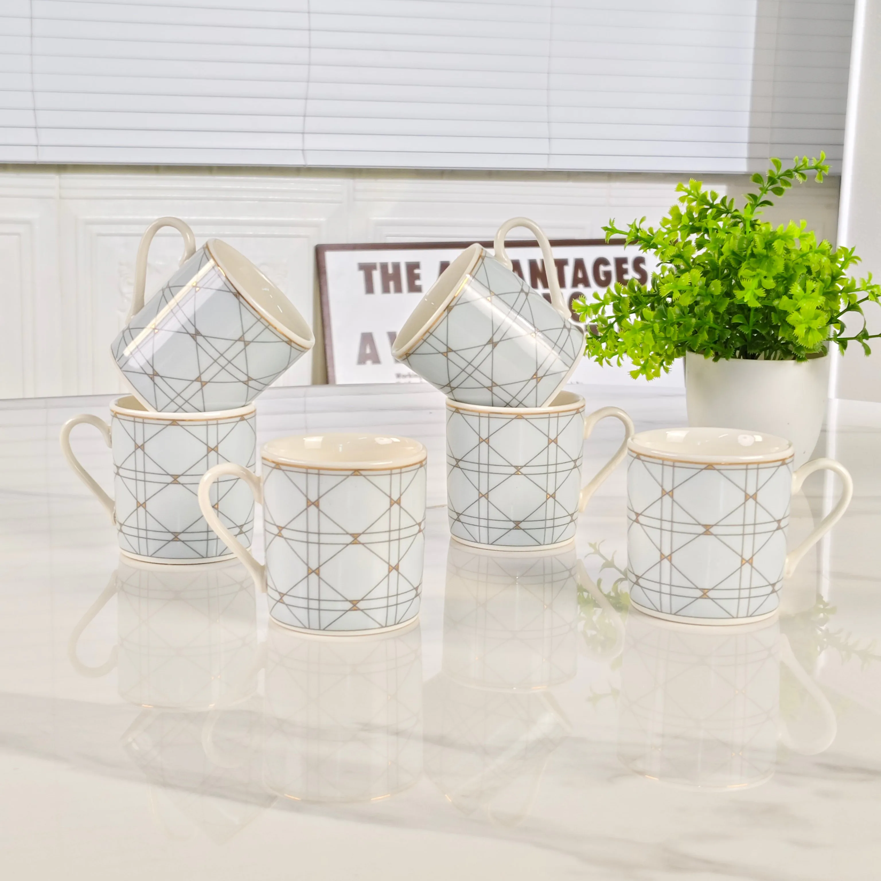 Посуда Christian Dior 4884577