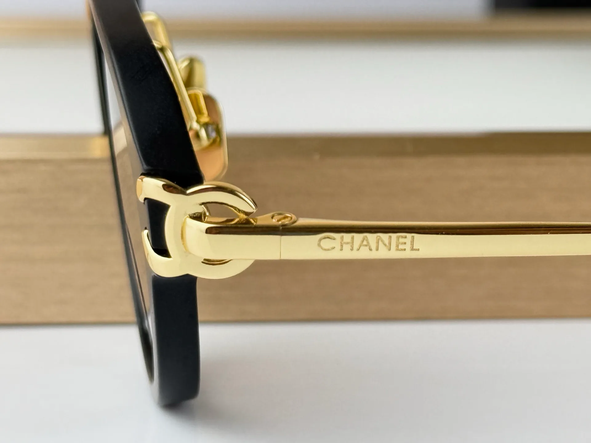 Очки Chanel 17366510