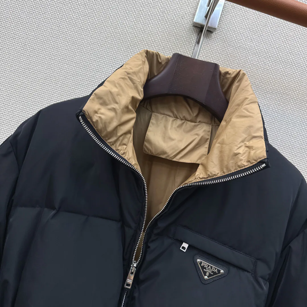 Куртки И Пуховики Женские Prada 18188788