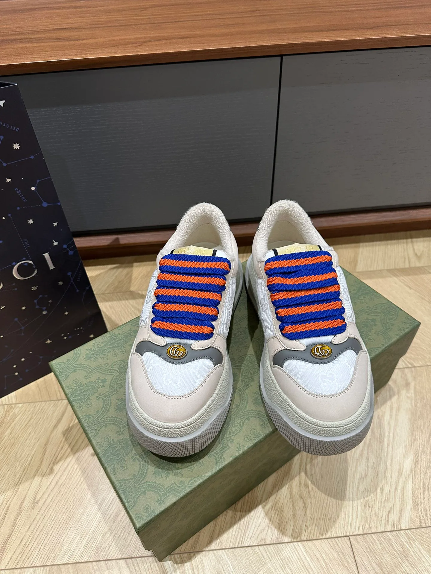 Кроссовки Женские Gucci 1331225