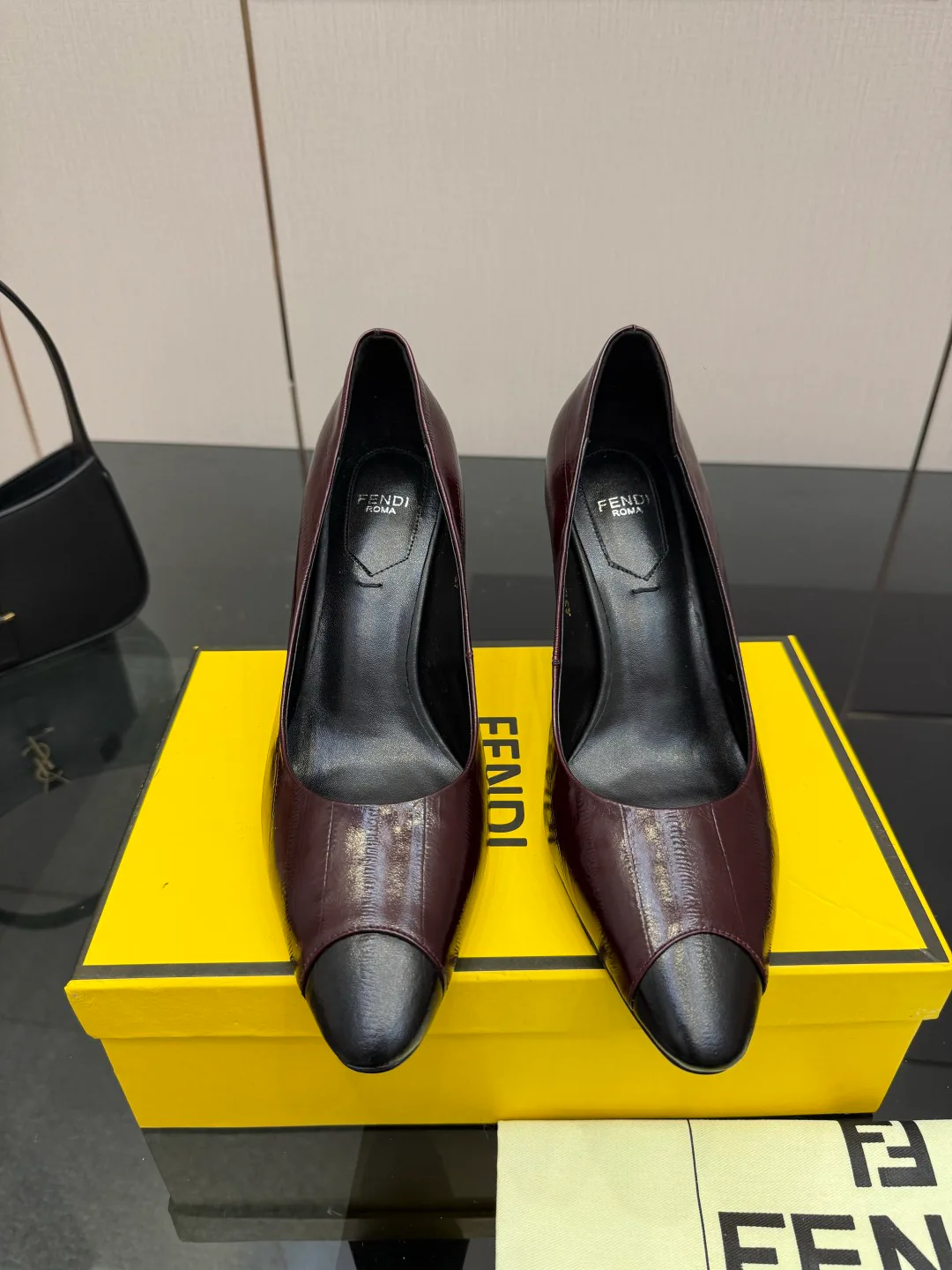 Туфли Женские Fendi 11579013