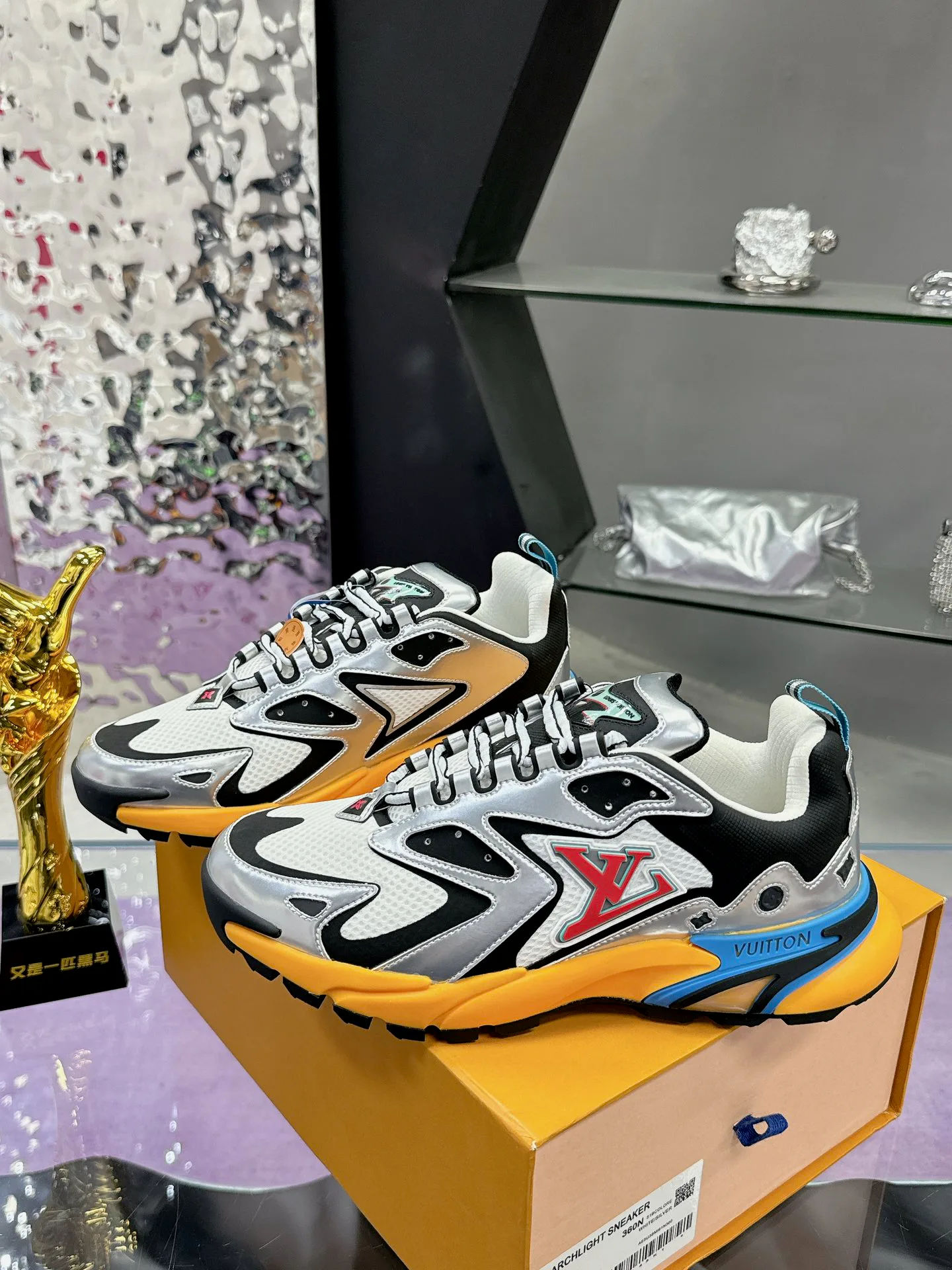 Кроссовки Мужские Louis Vuitton 841694