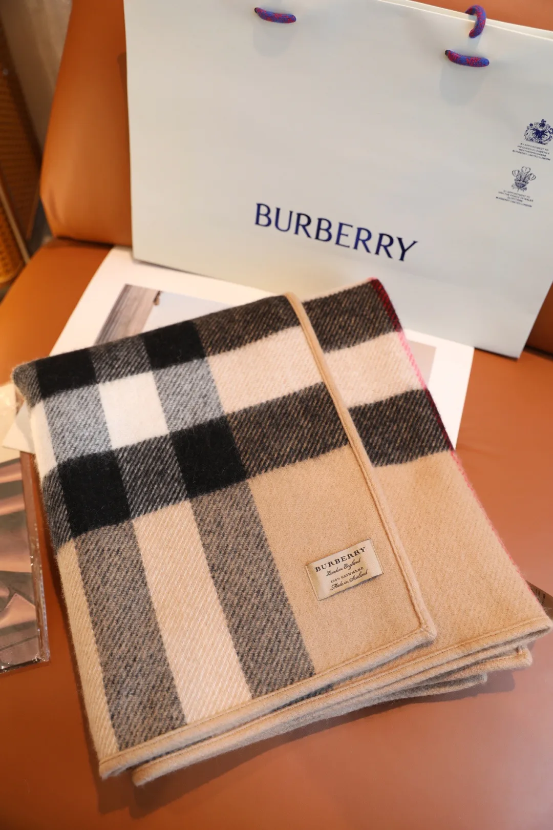 Шарфы Burberry 1674307