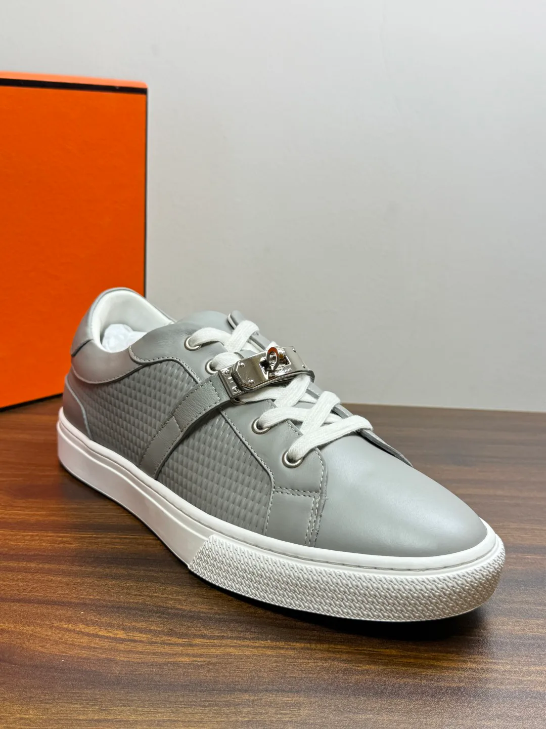 Кроссовки Мужские Hermes 19623471