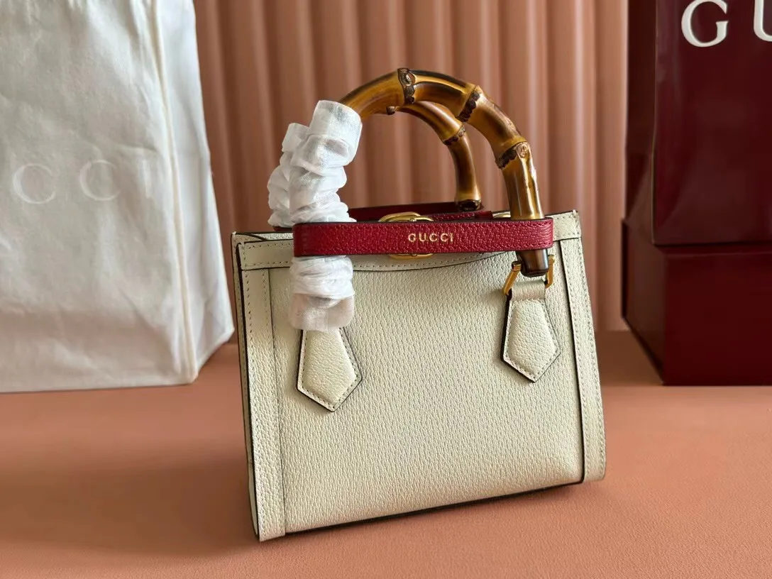 Классические Сумки Женские Gucci 11336072