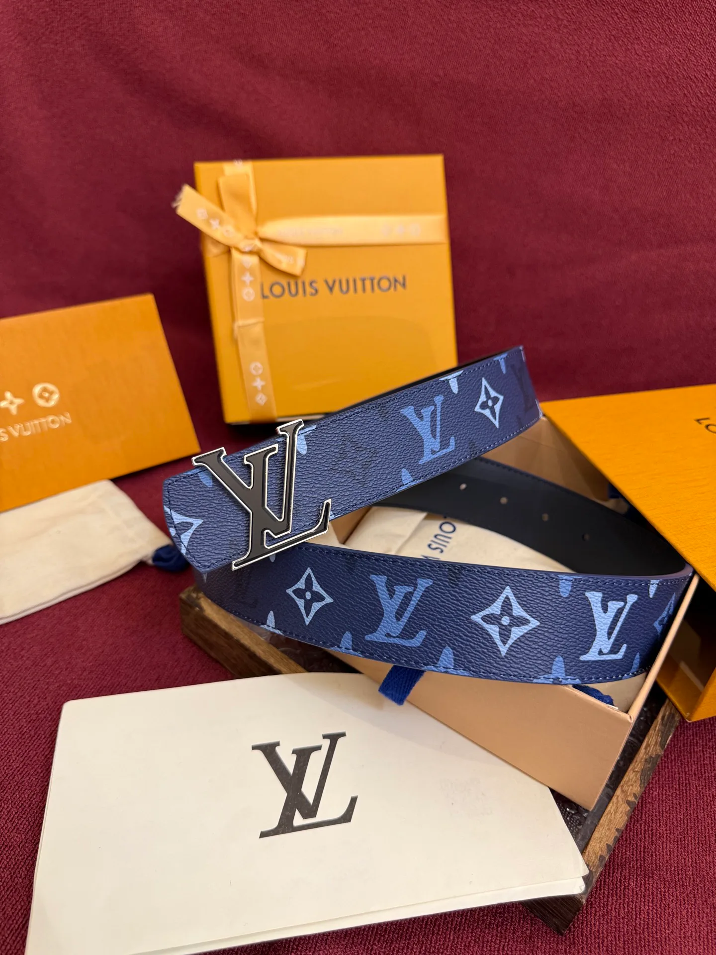 Ремни Louis Vuitton 11649725