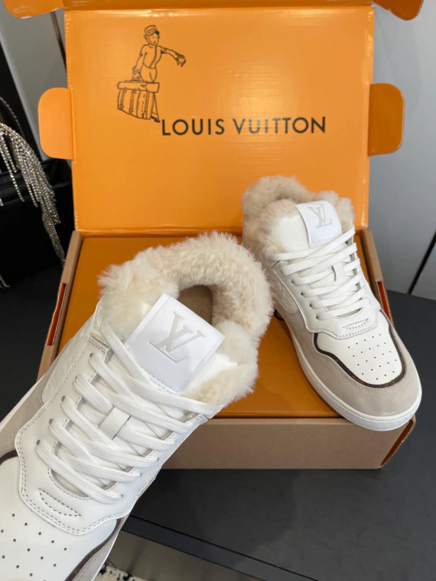 Кроссовки Женские Louis Vuitton 247269