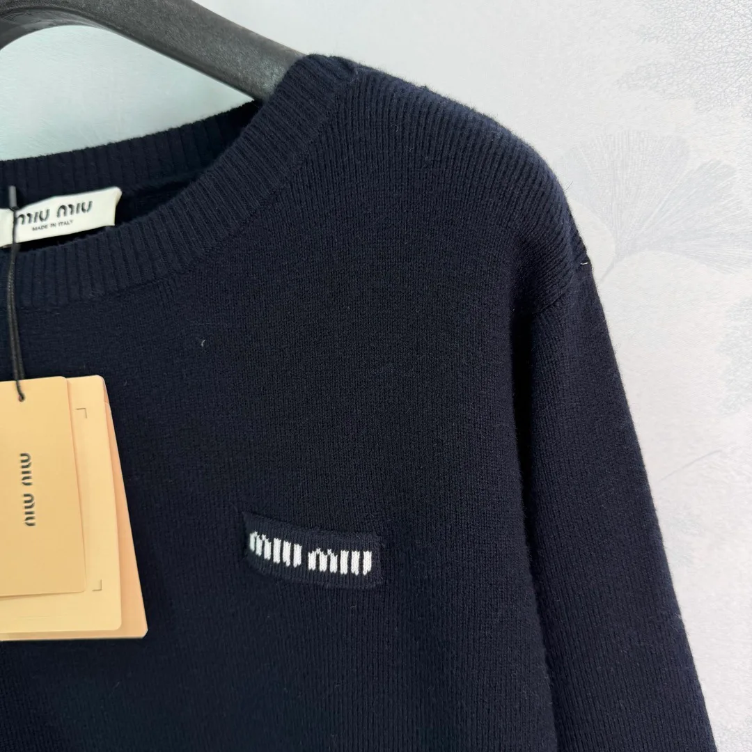 Джемперы И Свитеры Женские Miu Miu 17609951