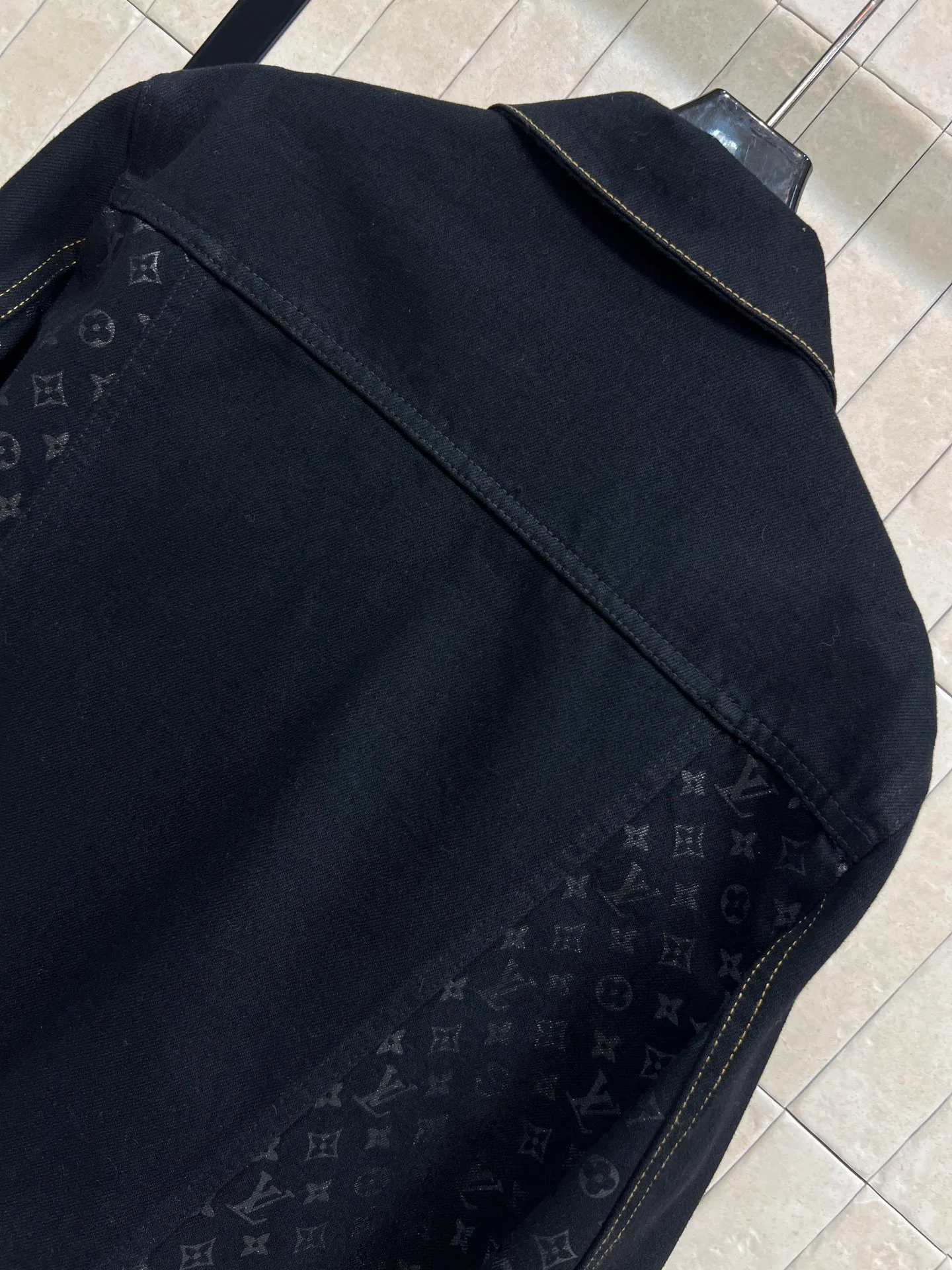 Куртки Женские Louis Vuitton 371842