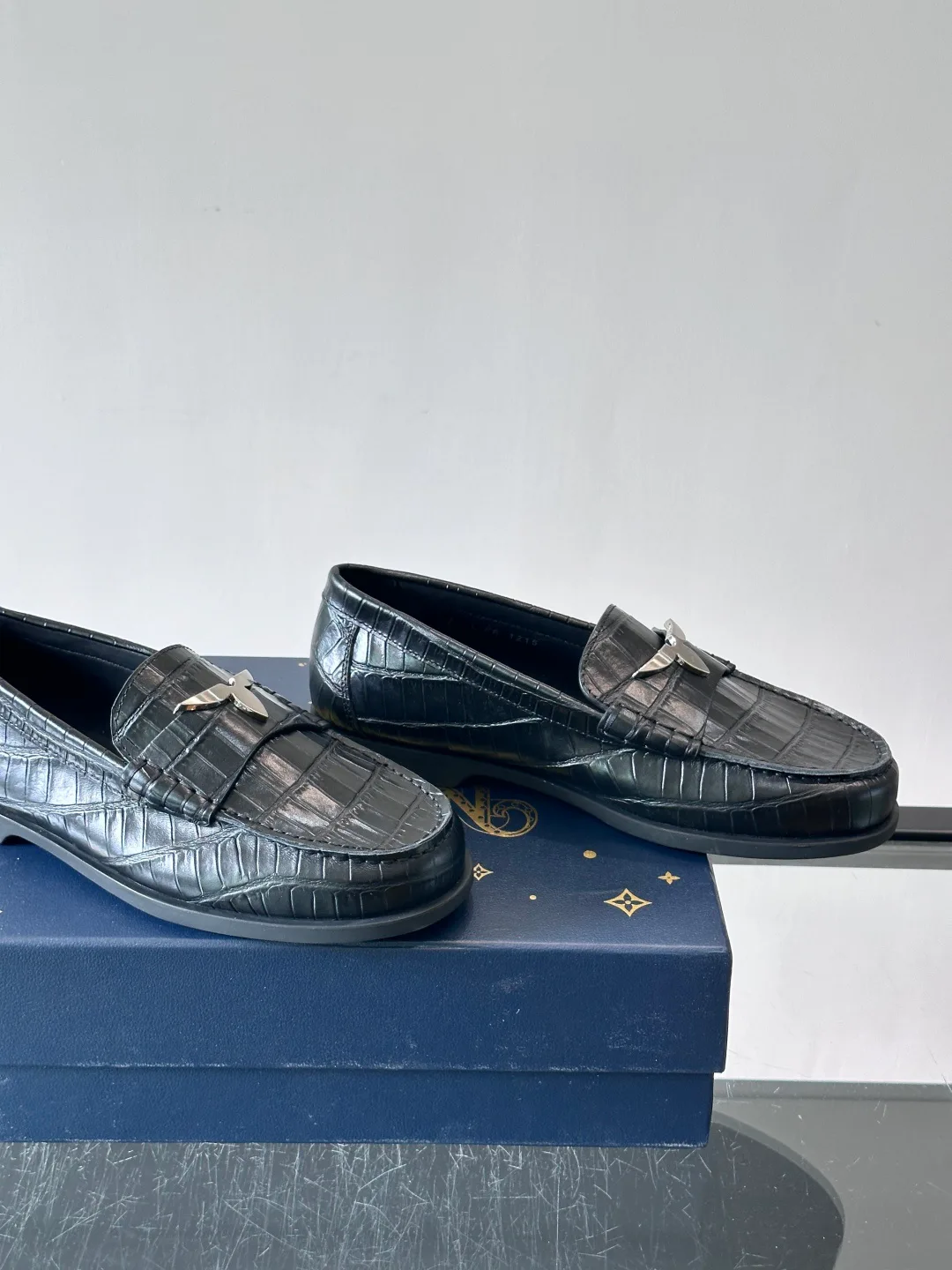 Лоферы И Туфли Мужские Louis Vuitton 18118563