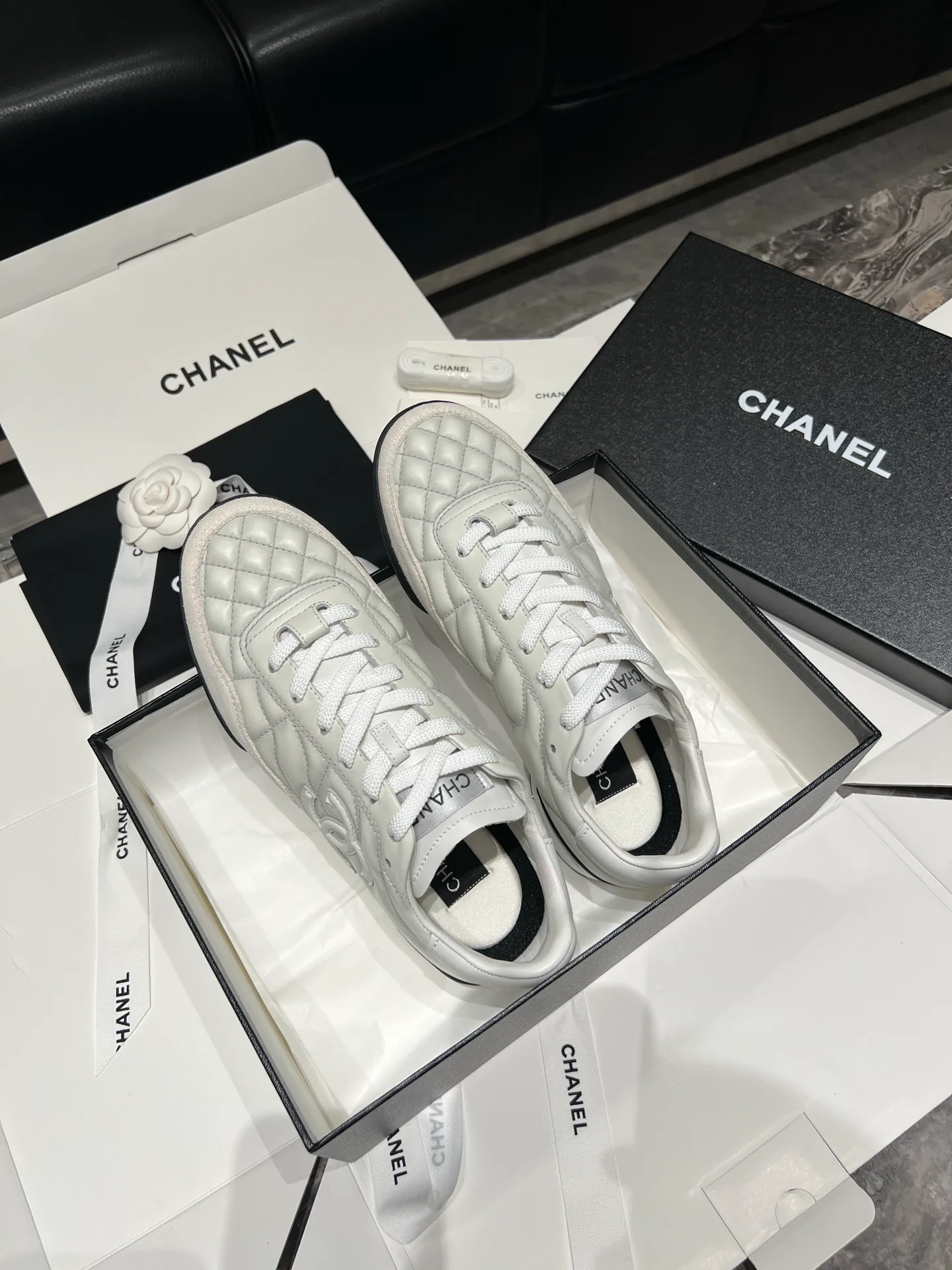 Кроссовки Женские Chanel 408314