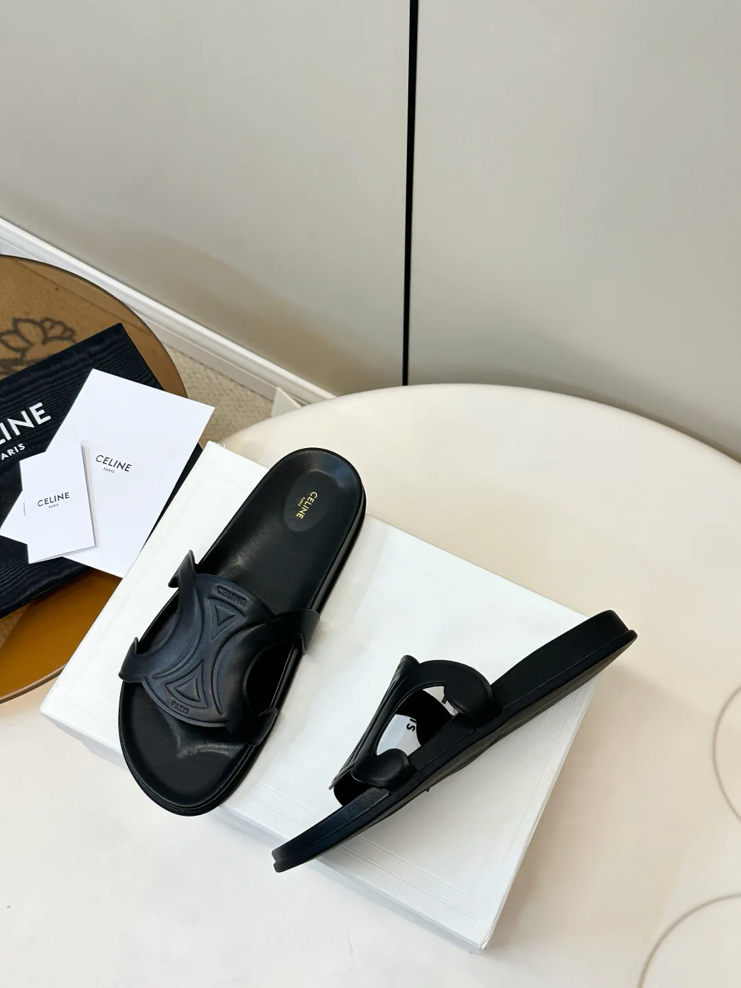 Шлепанцы Женские Celine 11609438