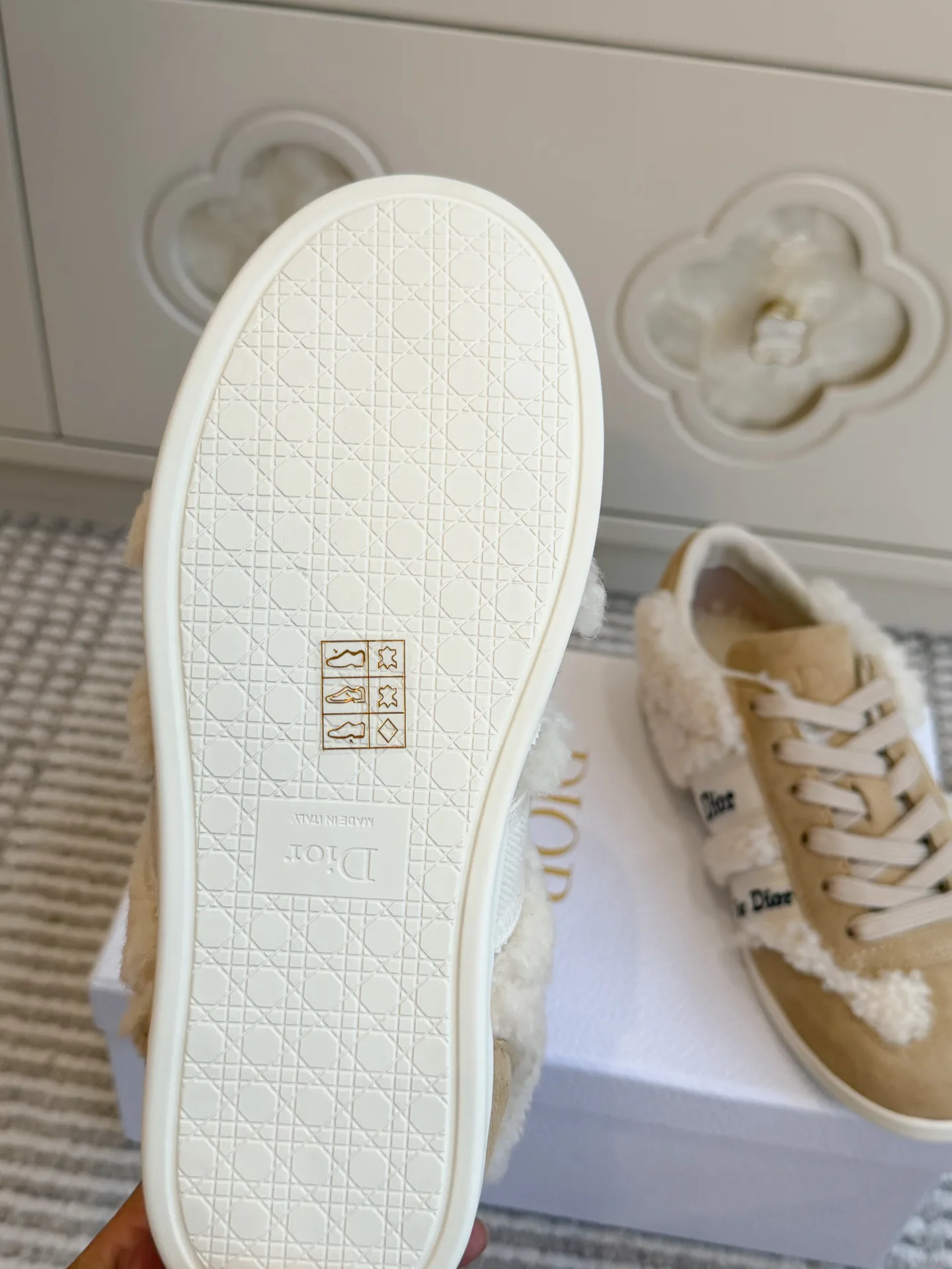 Кроссовки Женские Christian Dior 18731639