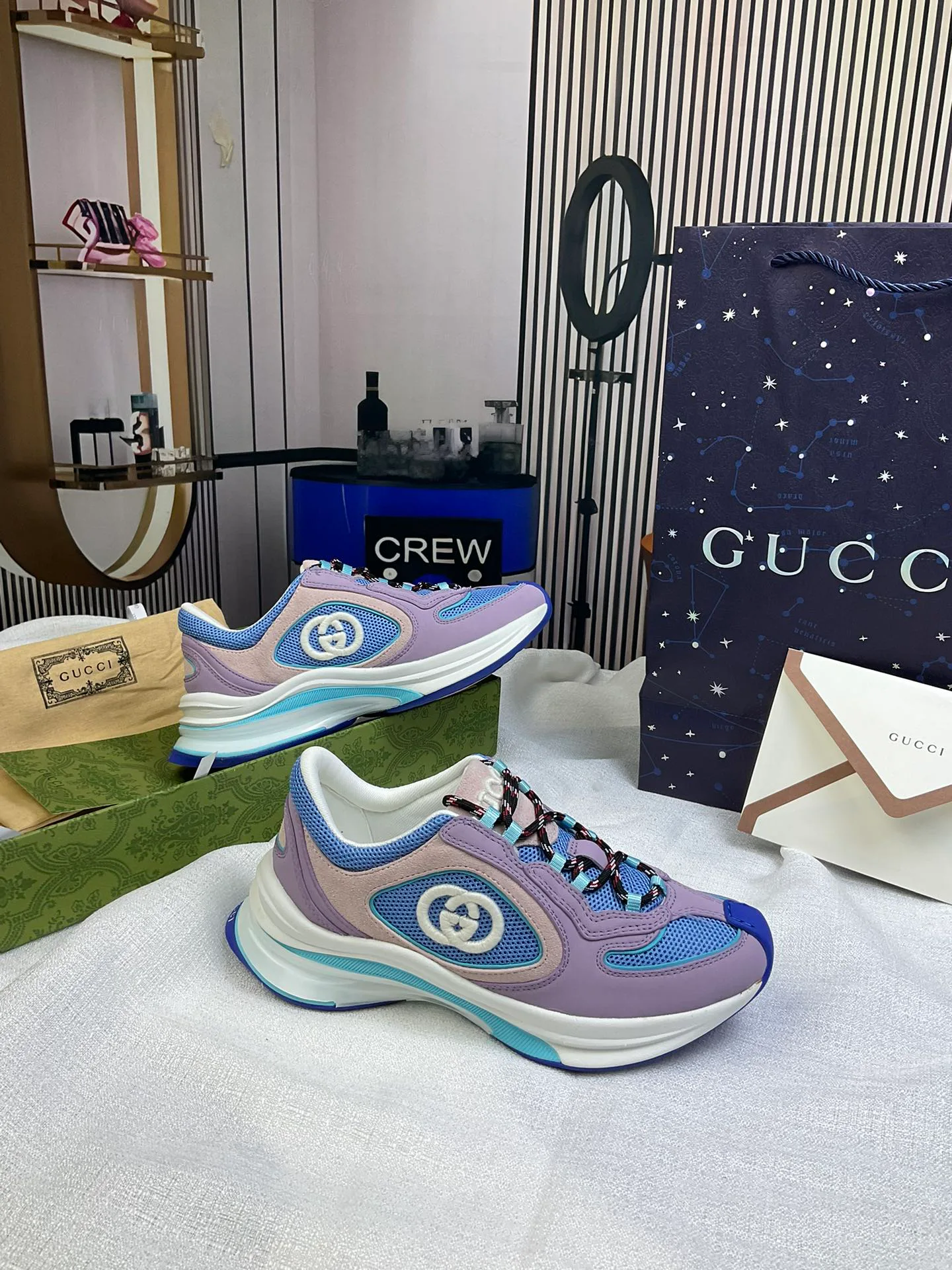 Кроссовки Женские Gucci 9615