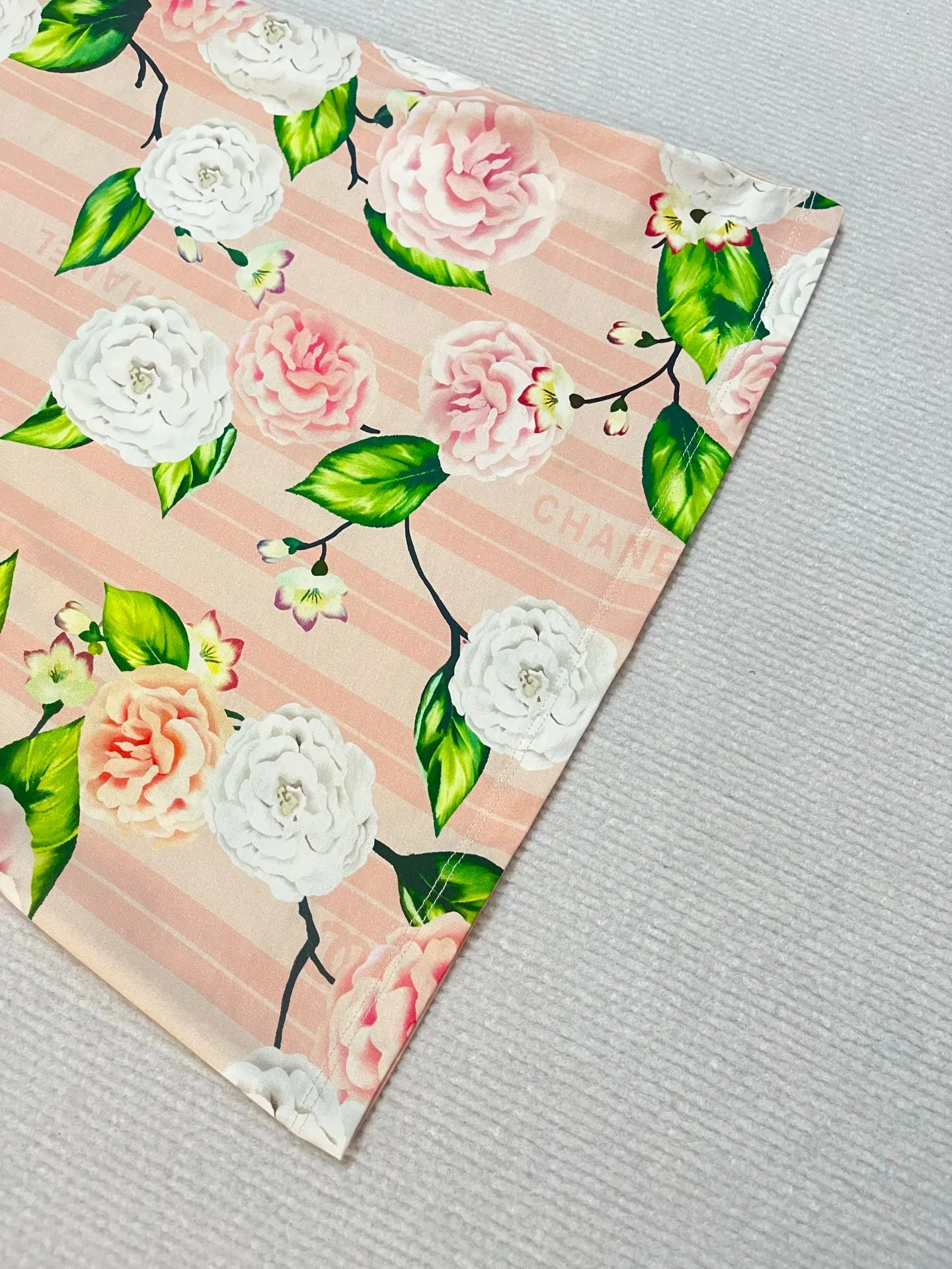 Футболки Женские Chanel 3042954