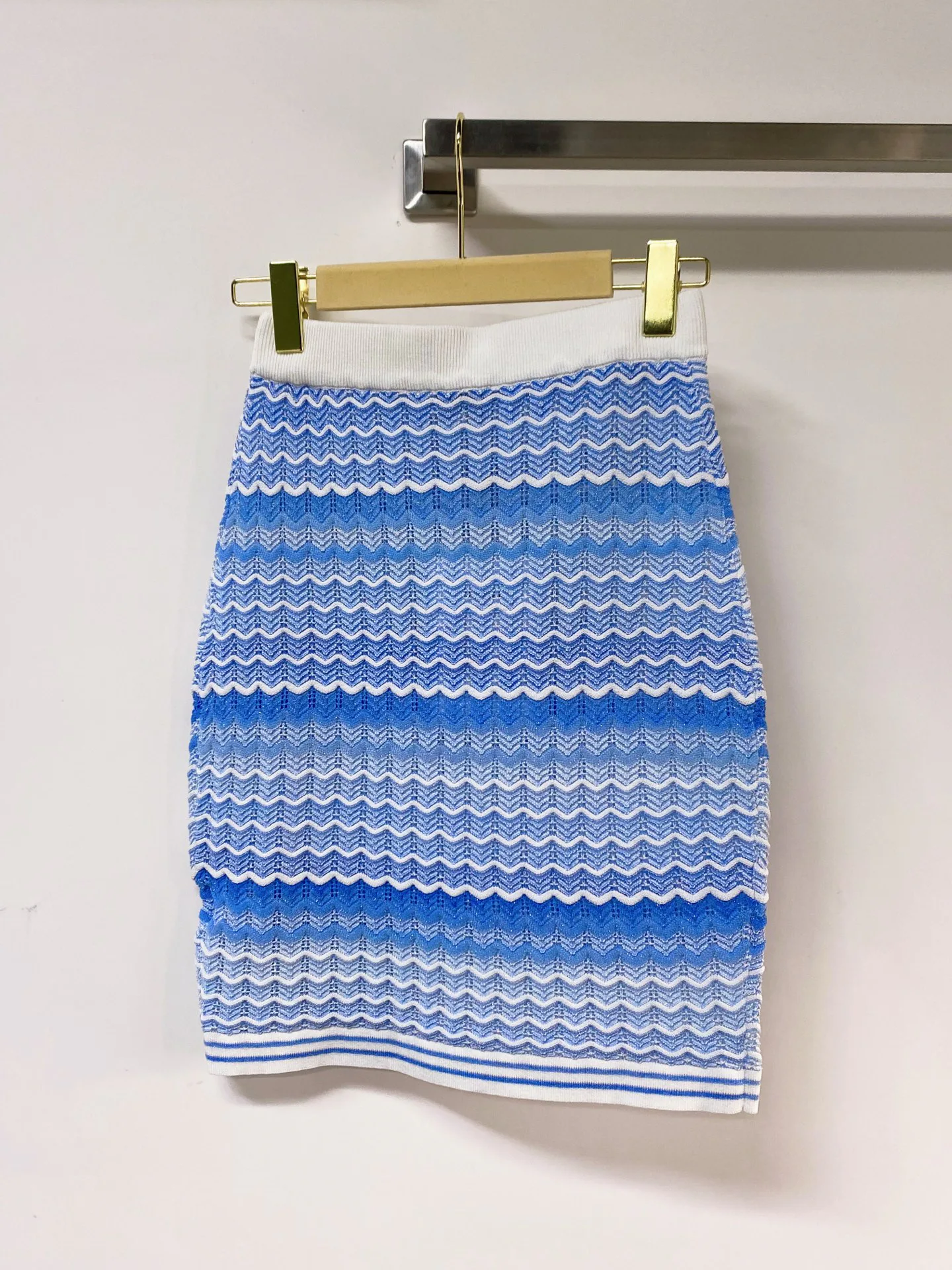Юбки Женские Chanel 13557544